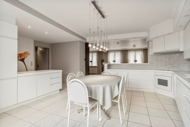 Woonst met handelspand op topligging Izegem - photo 4