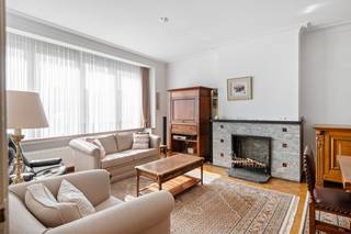 Uitzonderlijk dakappartement (+/- 103m²) met 3 slaapkamers en prachtig uitzicht op de skyline van Antwerpen!Langs de groene en prestigieuze Jan Van...