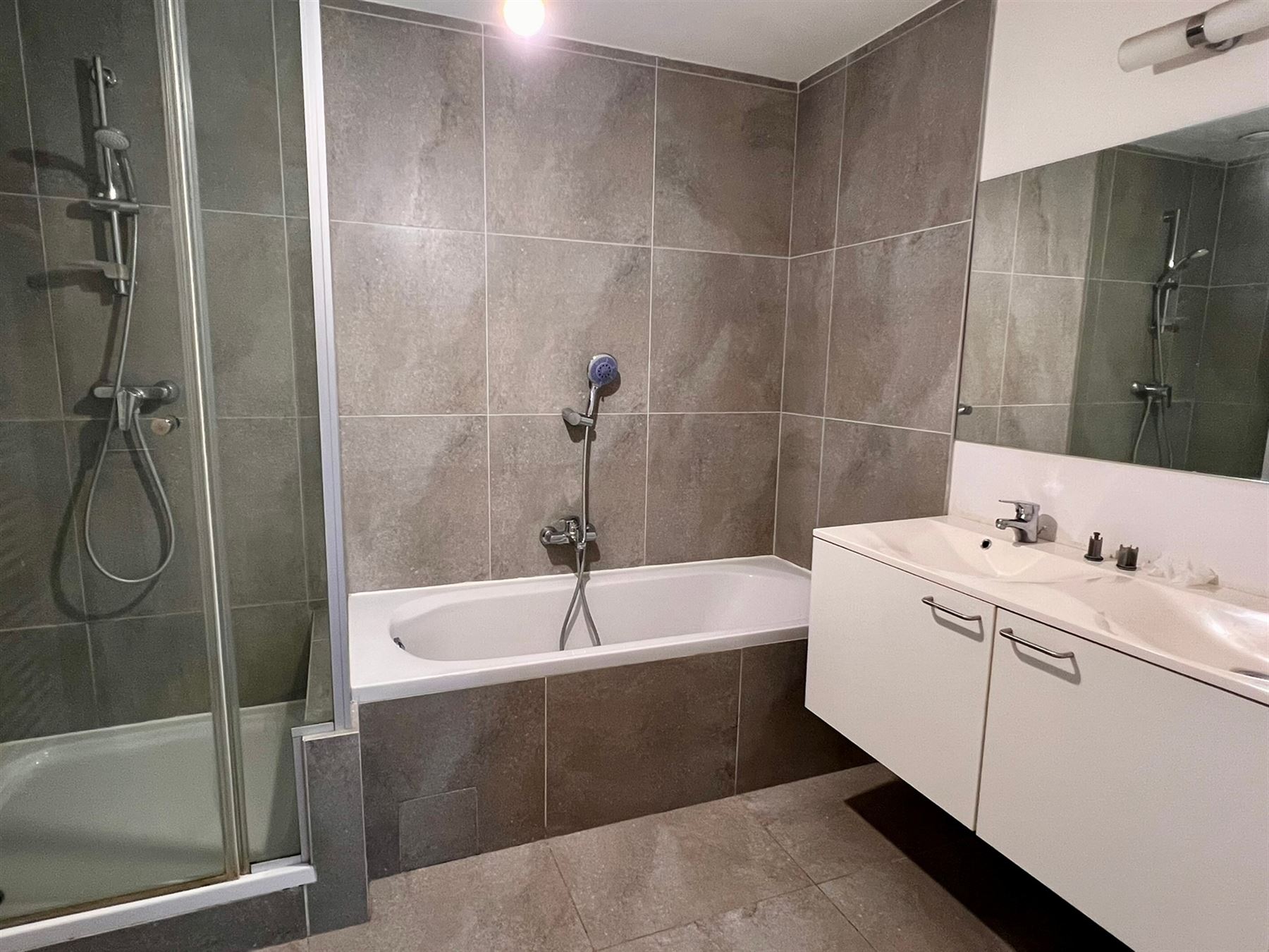 Comfortabele en verrassend ruime woning aan de stadsrand - foto 4