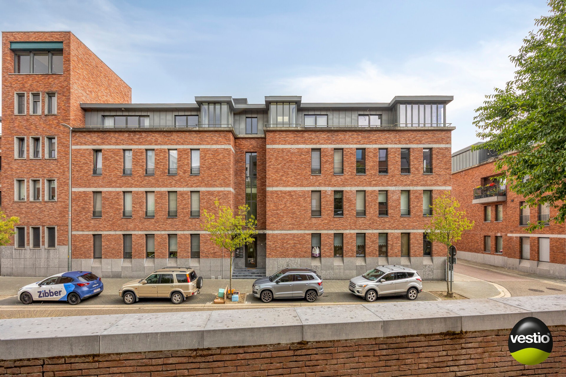 Luxueus dakappartement van 140 m² met 3 slaapkamers en 3 terrassen in hartje Hasselt. - photo 5