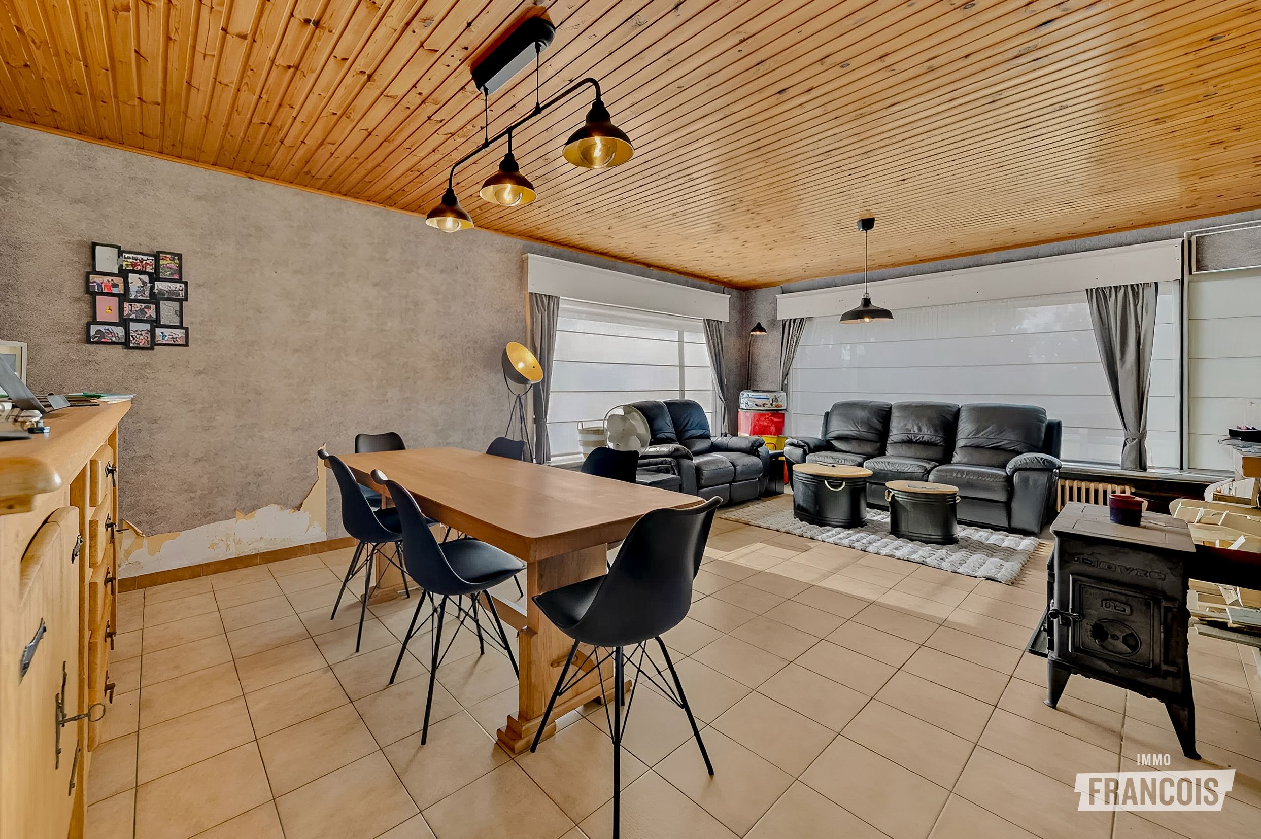 Rustig gelegen vrijstaande bungalow met ruime tuin in Houthulst te koop! - foto 4