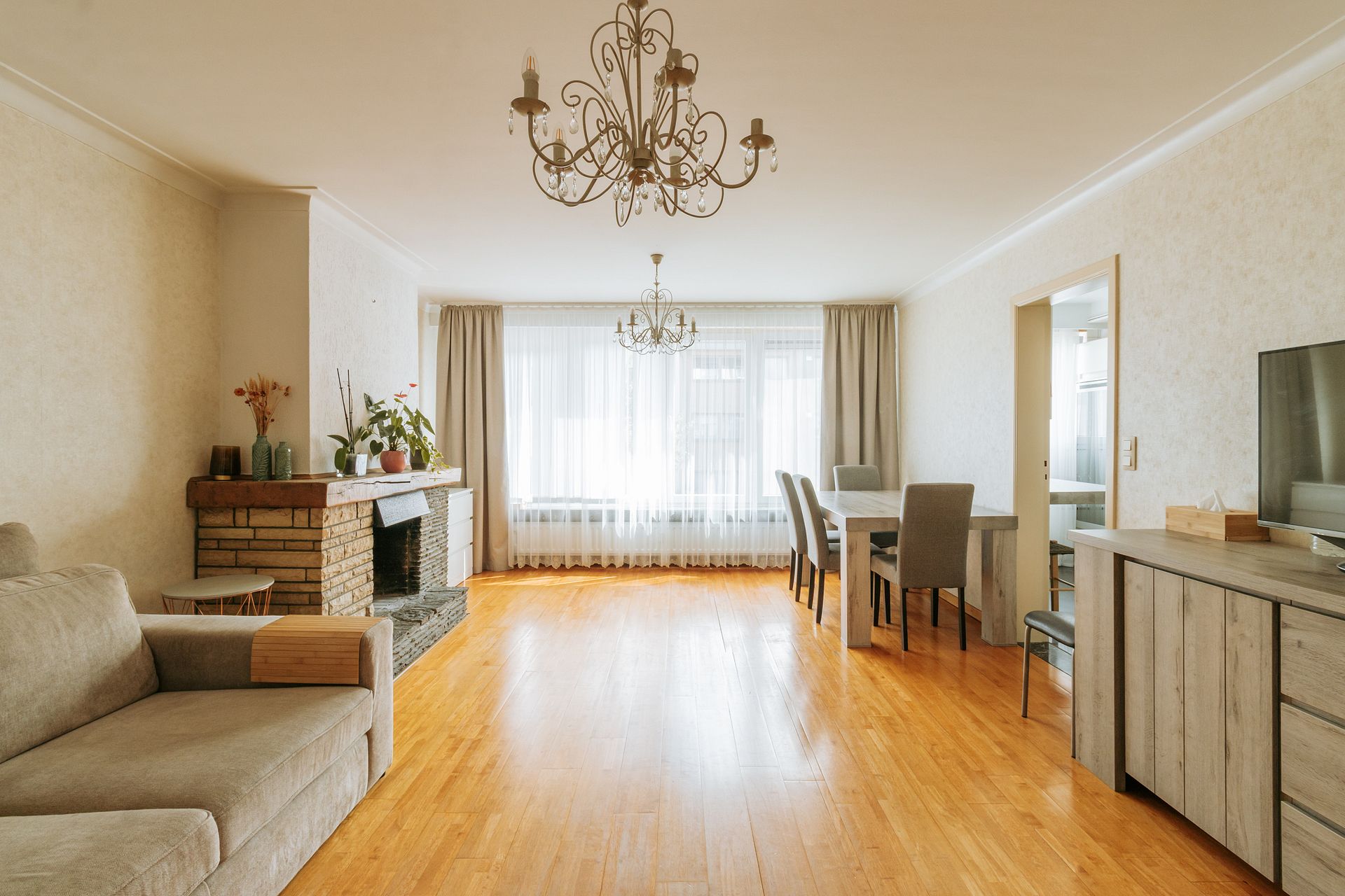 Lichtrijk appartement in Deurne! - foto 4
