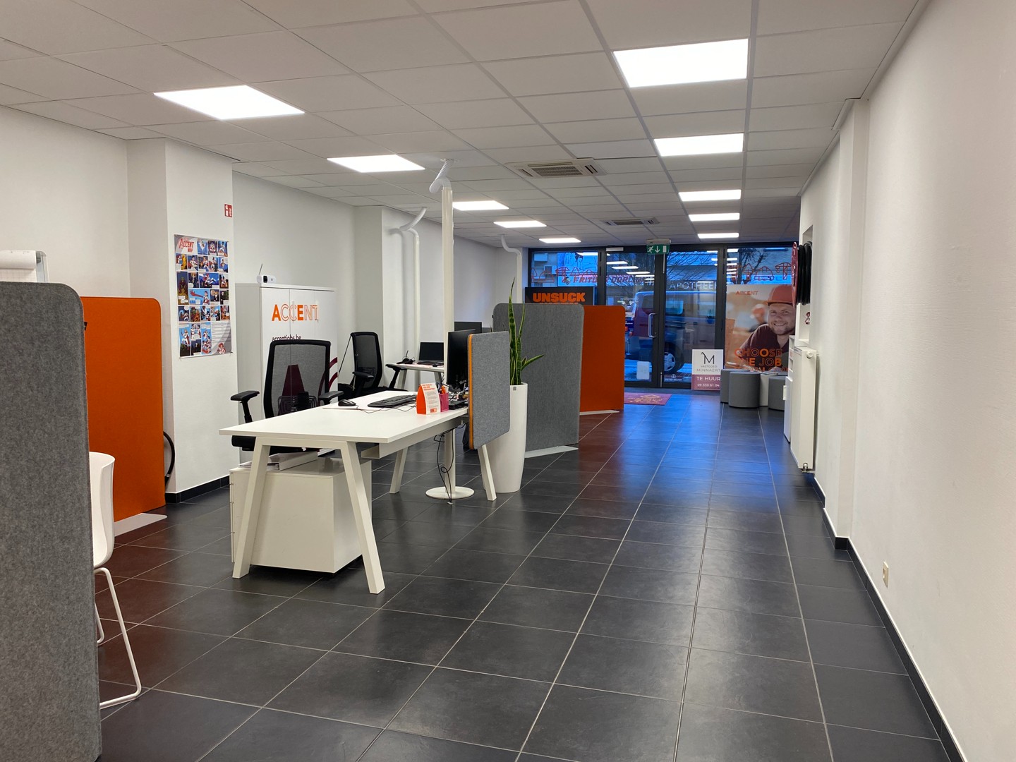 Mooi ruim winkelpand in centrum Eeklo - foto 2