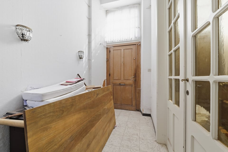 AUTHENTIEK TE RENOVEREN HERENHUIS IN SINT-TRUIDEN. - photo 4