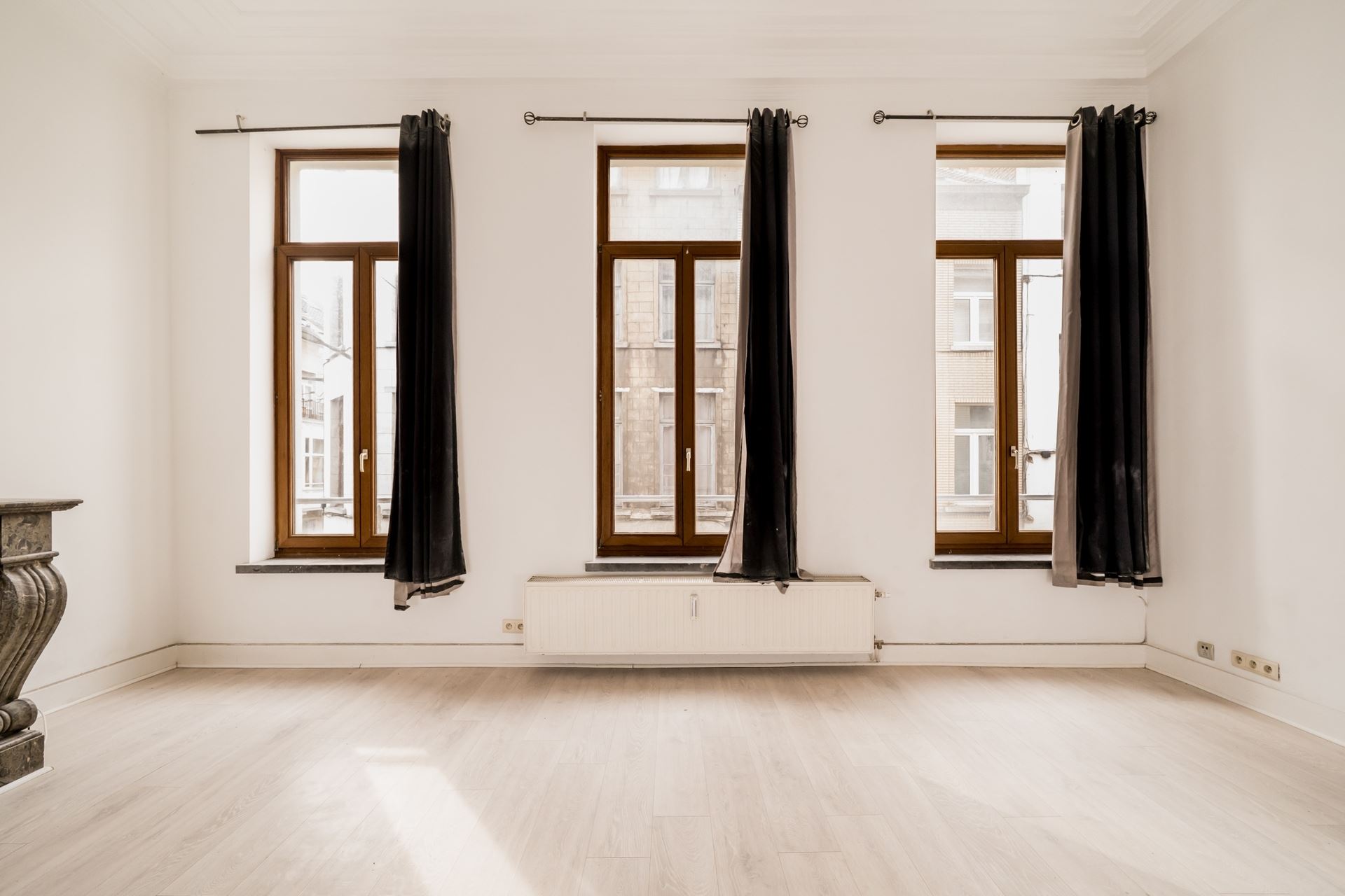 Charmante gerenoveerde gezinswoning met 4 slaapkamers nabij de Europese instellingen. - foto 4