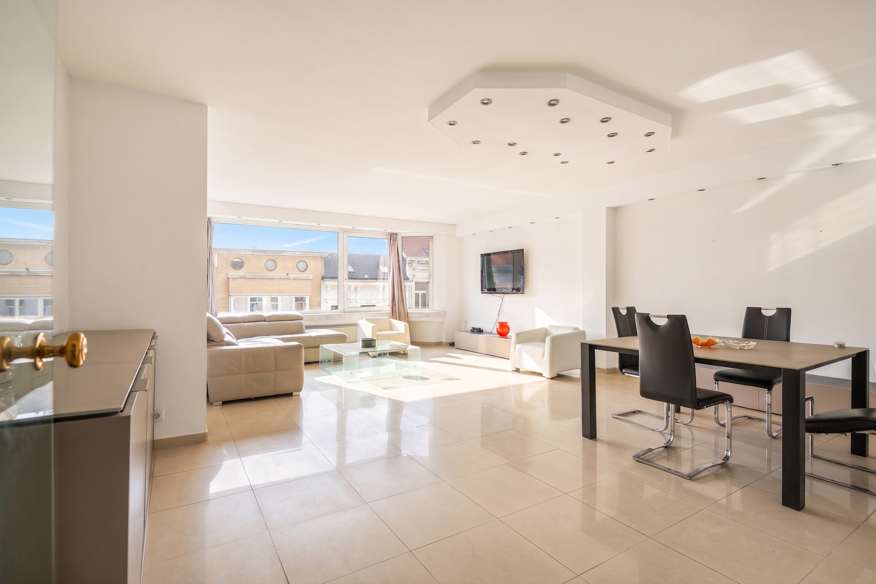 Appartement à vendre à Anvers avec 2 chambres - photo 2