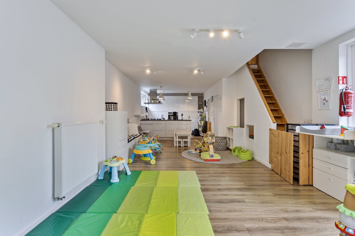 Commercial property with many options for sale in Schoten - photo 2