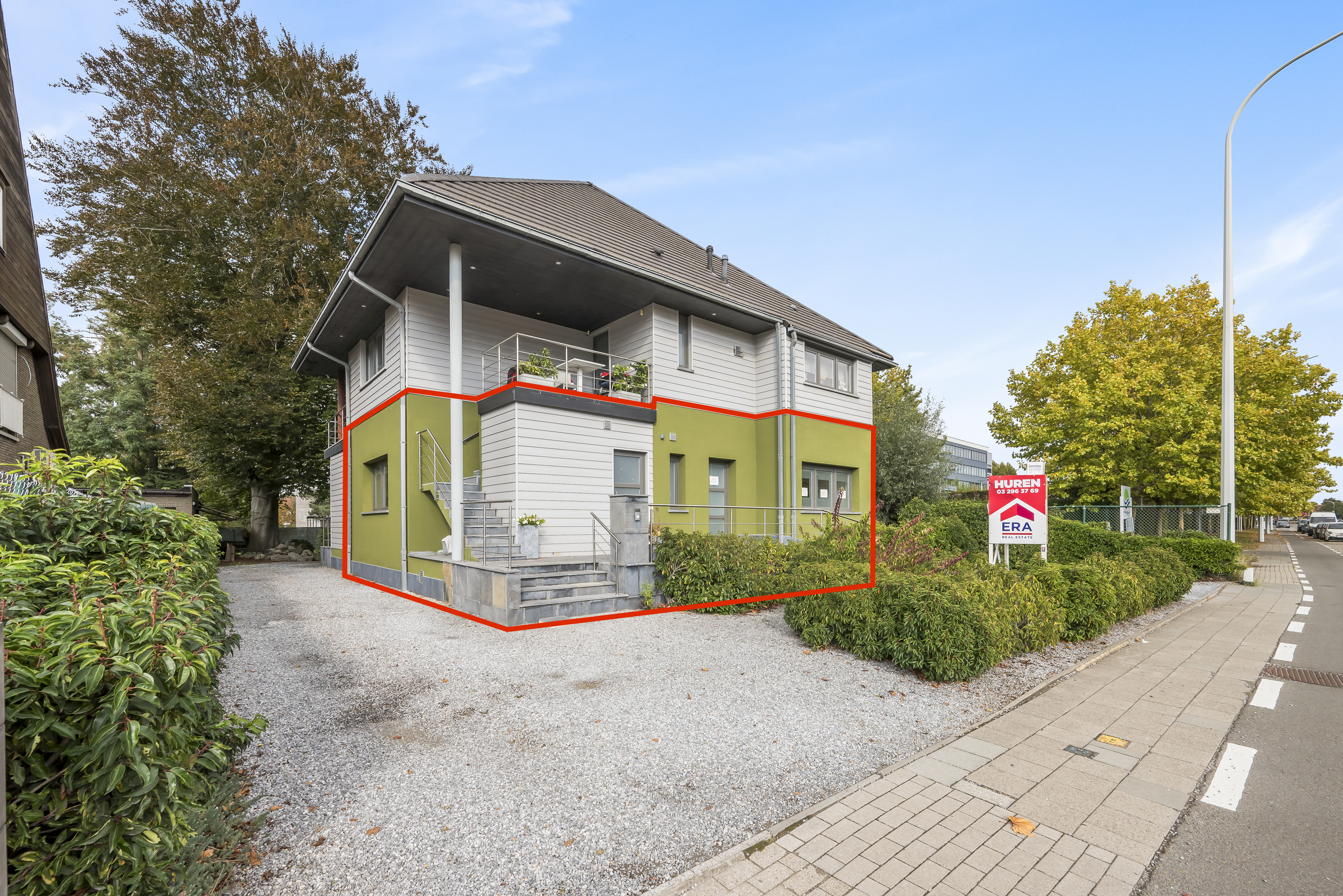 Commercial à louer à Saint-Nicolas - photo 1