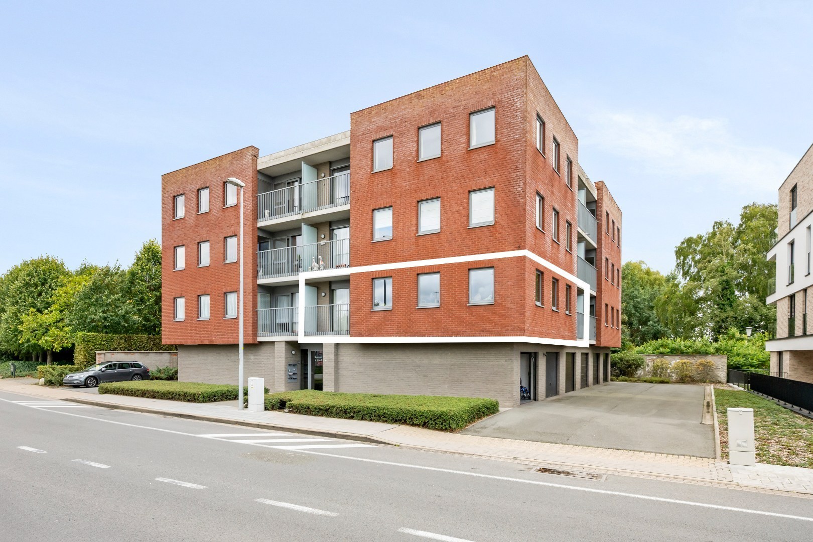 Prachtig appartement met 2 slaapkamers en 2 terrassen. - foto 2