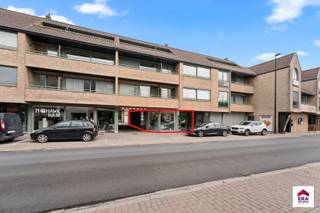 Kom dit pand geheel vrijblijvend ontdekken tijdens het bezoekmoment op 13 december van 11u00 tot 12u00.&gt;Handelspand met sterke commerciële...