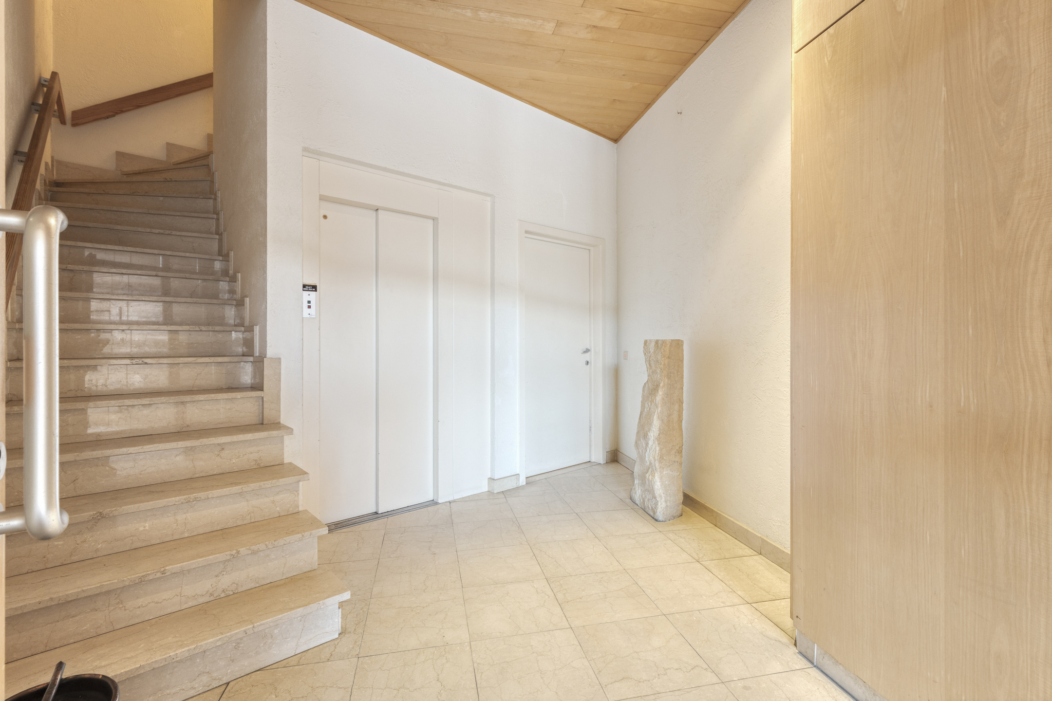 Royaal appartement te koop op de markt in Waregem - foto 4