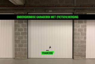 Deze ondergrondse garage bevindt zich in residentie ‘Wispeltuin’, in een rustige zijstraat van de Katelijnestraat. Dankzij de nabijheid van...