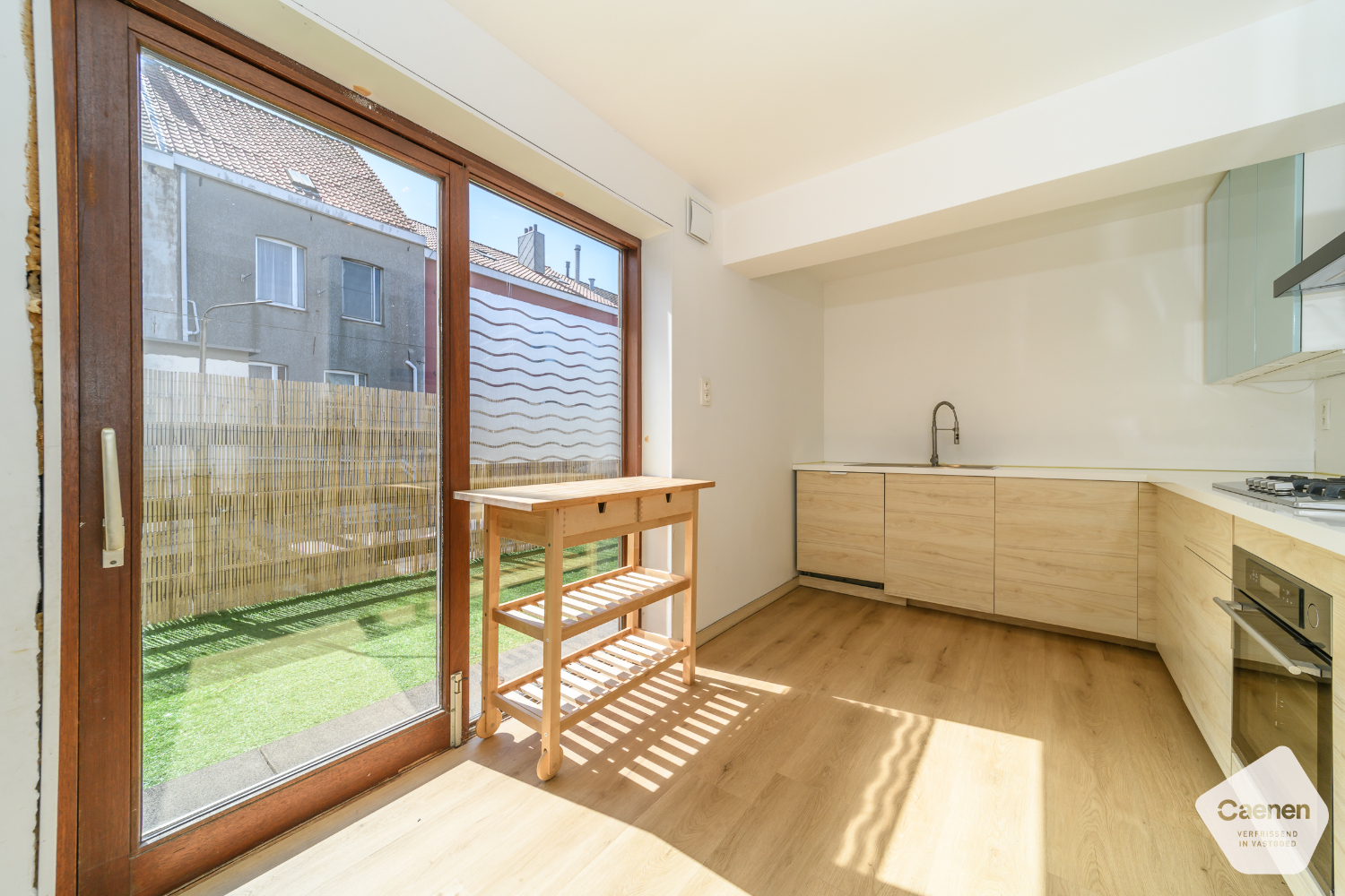 Ruime woning met handelsruimte in het centrum van De Panne - foto 4