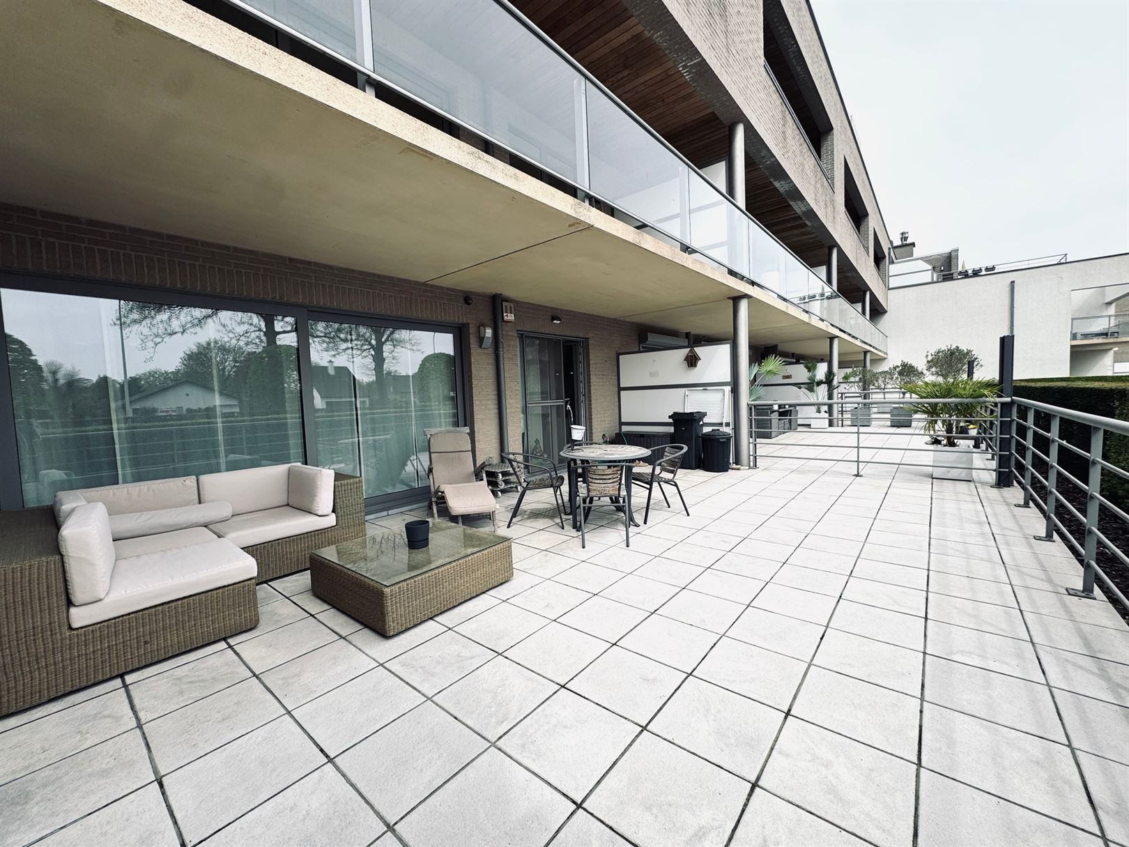 Appartement à louer à Beveren-Kruibeke-Zwijndrecht avec 2 chambres - photo 3