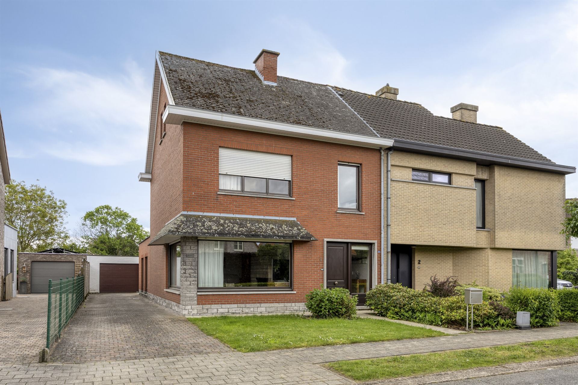 Comfortable Family Home in the Heart of Willebroek - photo 1