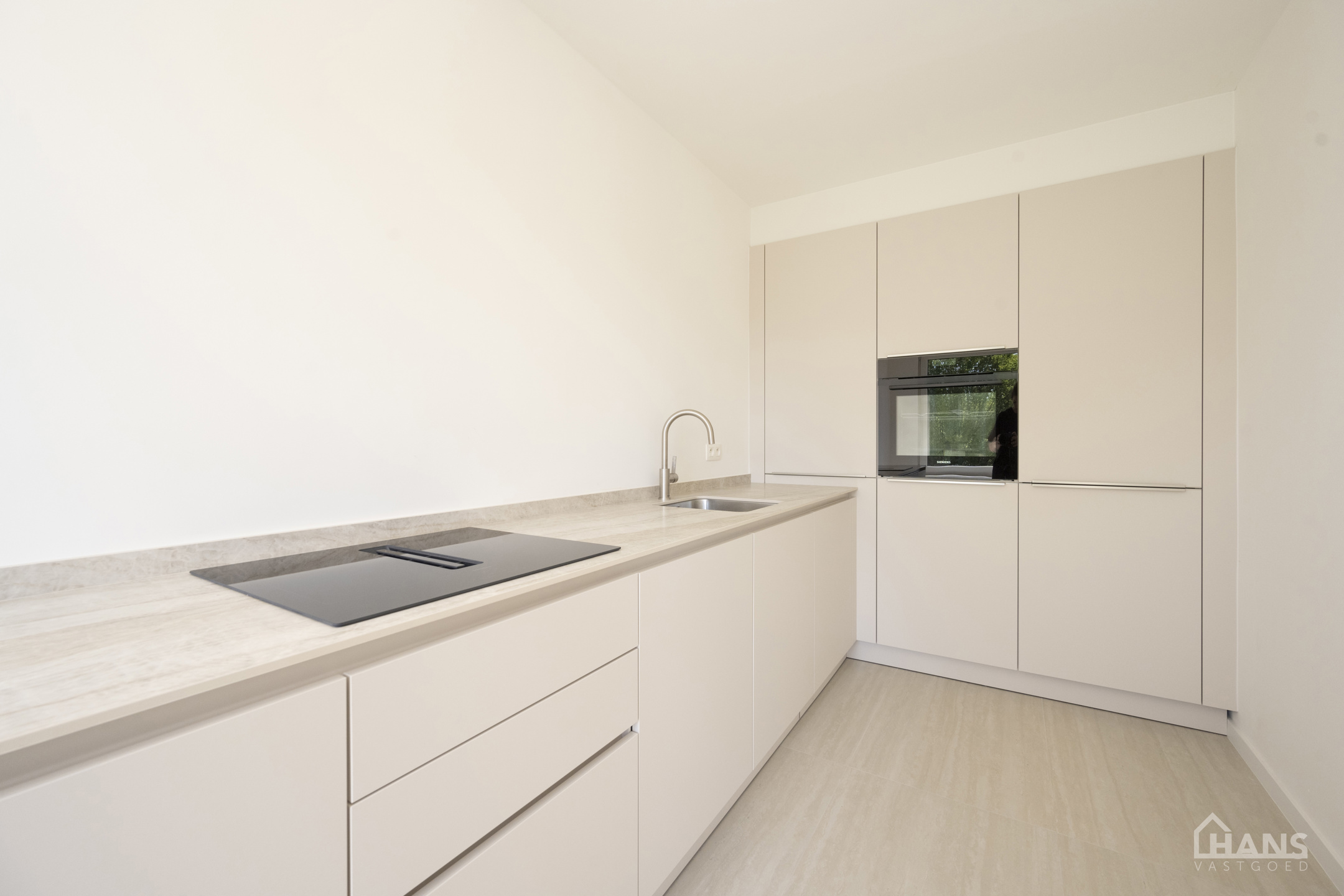 Gerenoveerd appartement - foto 5
