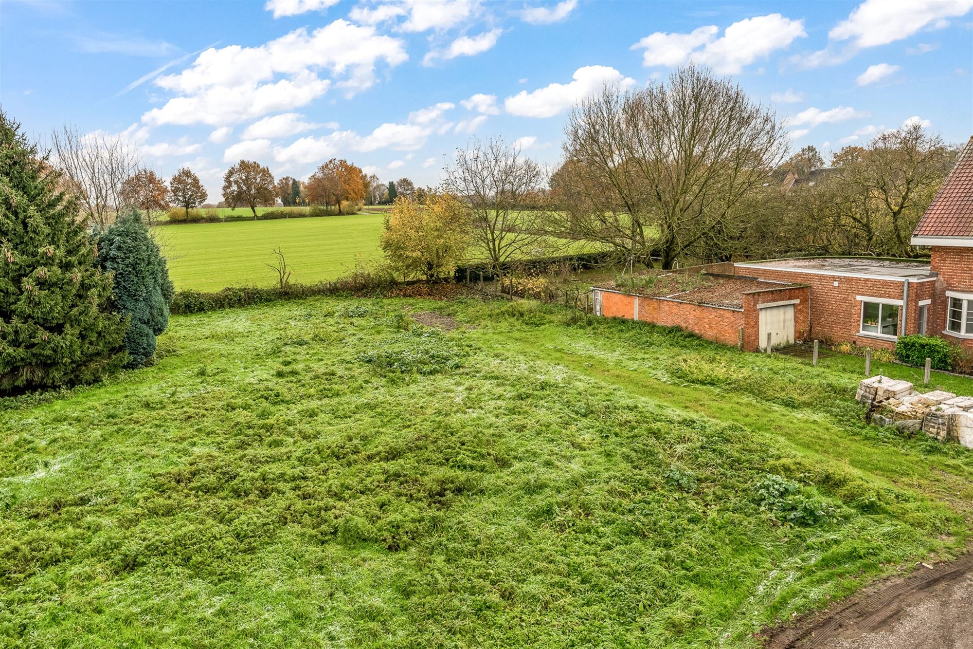 GOED GELEGEN BOUWGROND VAN 749M2 VOOR OPEN BEBOUWING - foto 5