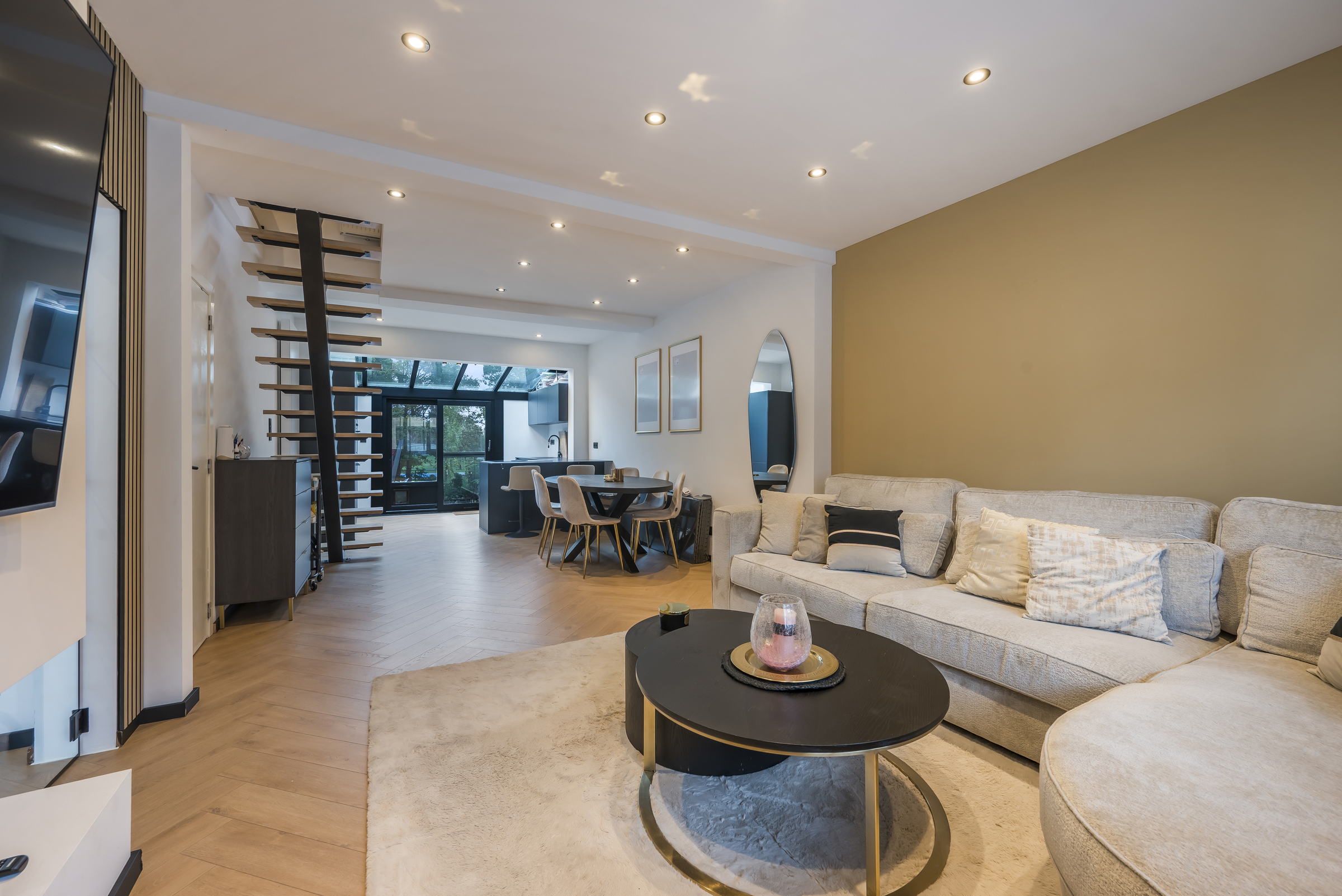 Charmante woning met 2slpk en grote tuin in Burcht - foto 5