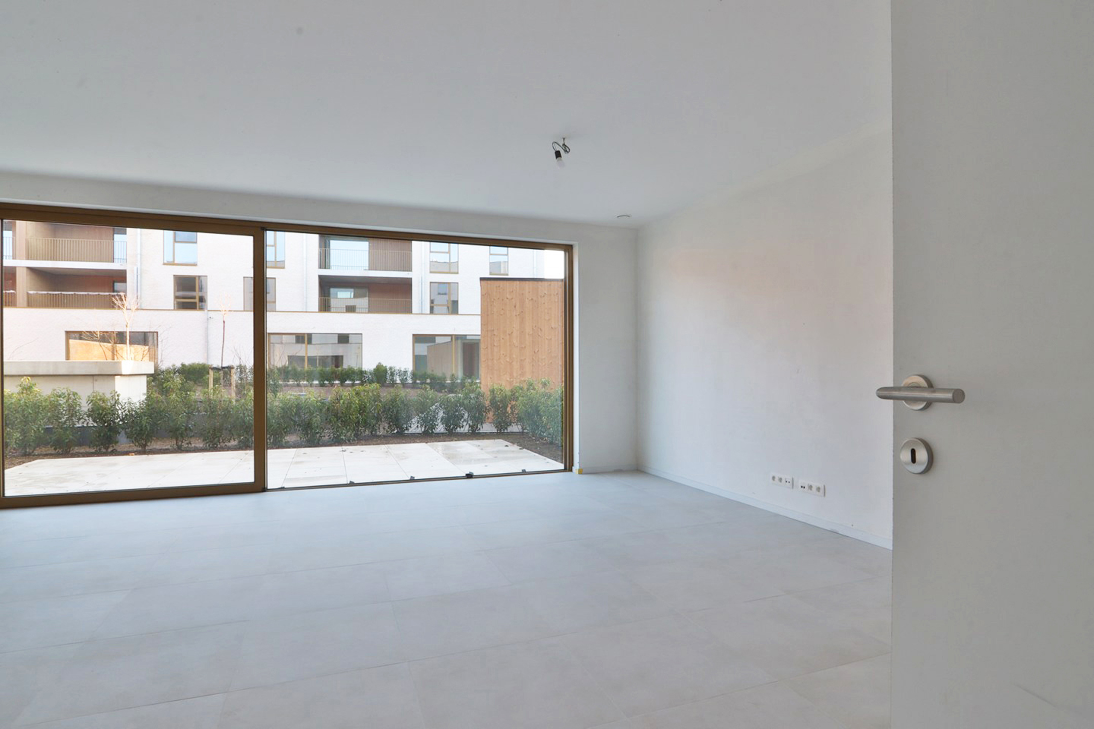 BEN-appartement met 2 slpks nabij 't station van Beveren - foto 5