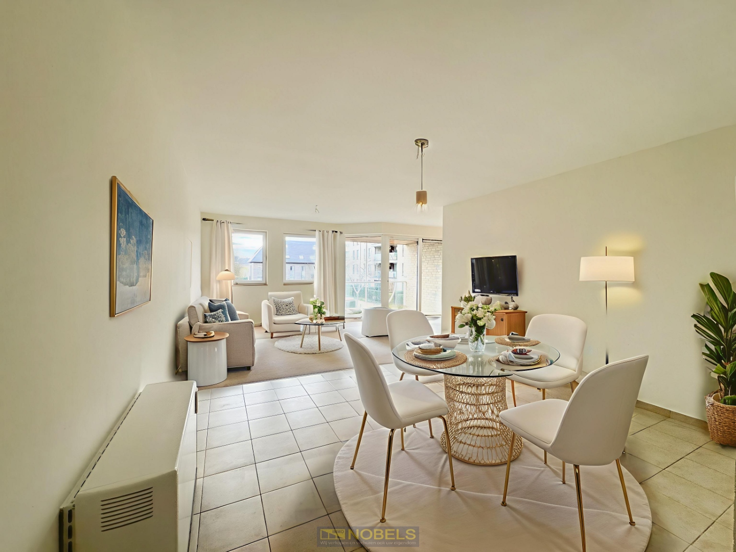 Te koop, gunstig gelegen 2-slaapkamer appartement met terras en garage te Oudenaarde - foto 3