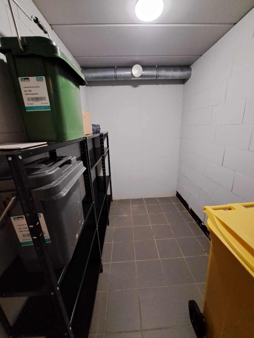 Een mooi afgewerkt appartement op de eerste verdieping met terras en lift - foto 4