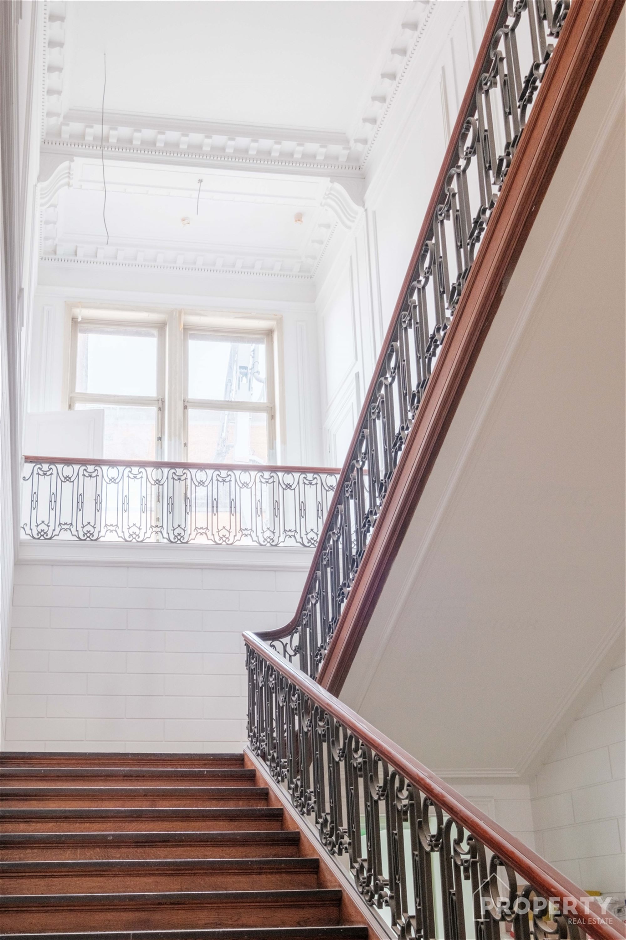 Kantoorruimte in prachtig gebouw centrum Kortrijk - foto 5