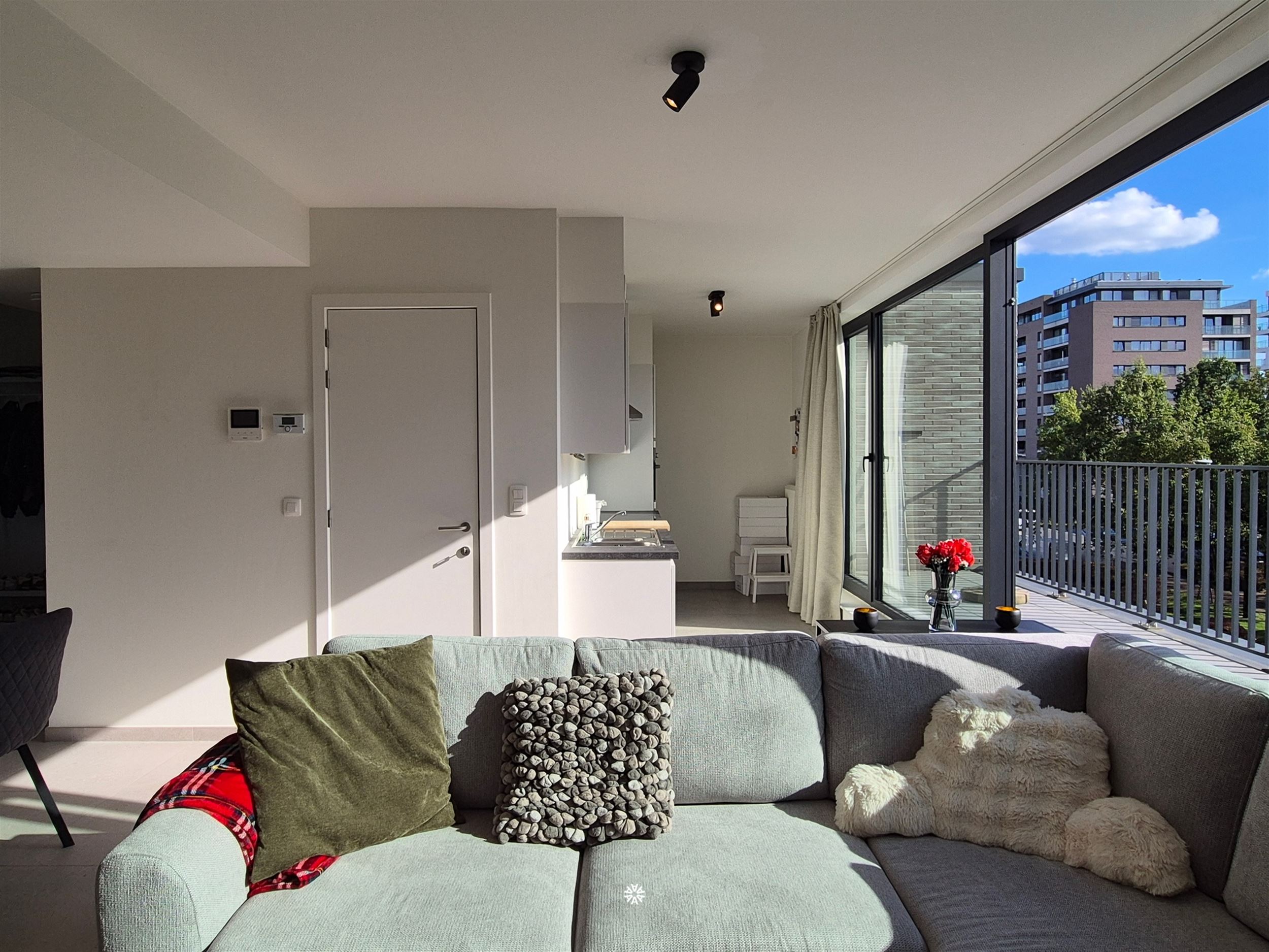 Knap appartement met zonnig terras  - foto 4