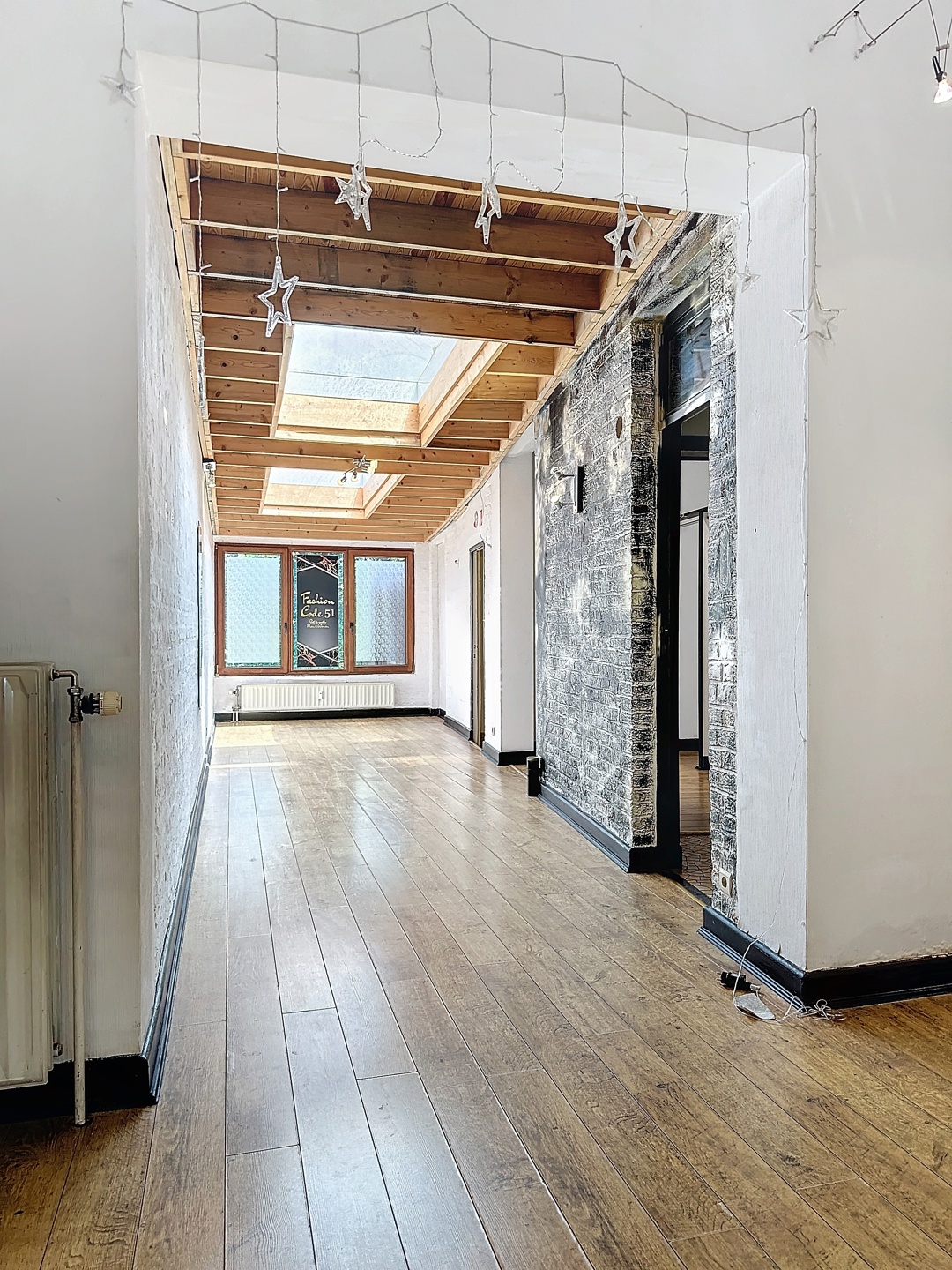 Commercial à louer à Huy - photo 4