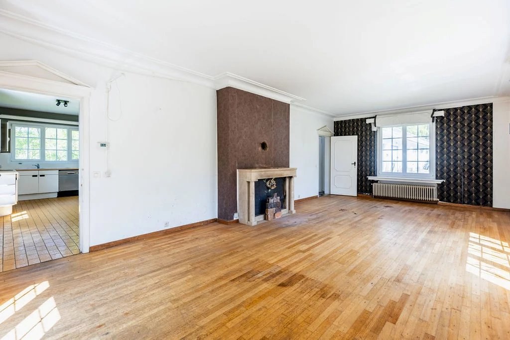 Mooie villa Lipszyc met potentieel in een privé landgoed van 7 hectare. - foto 2