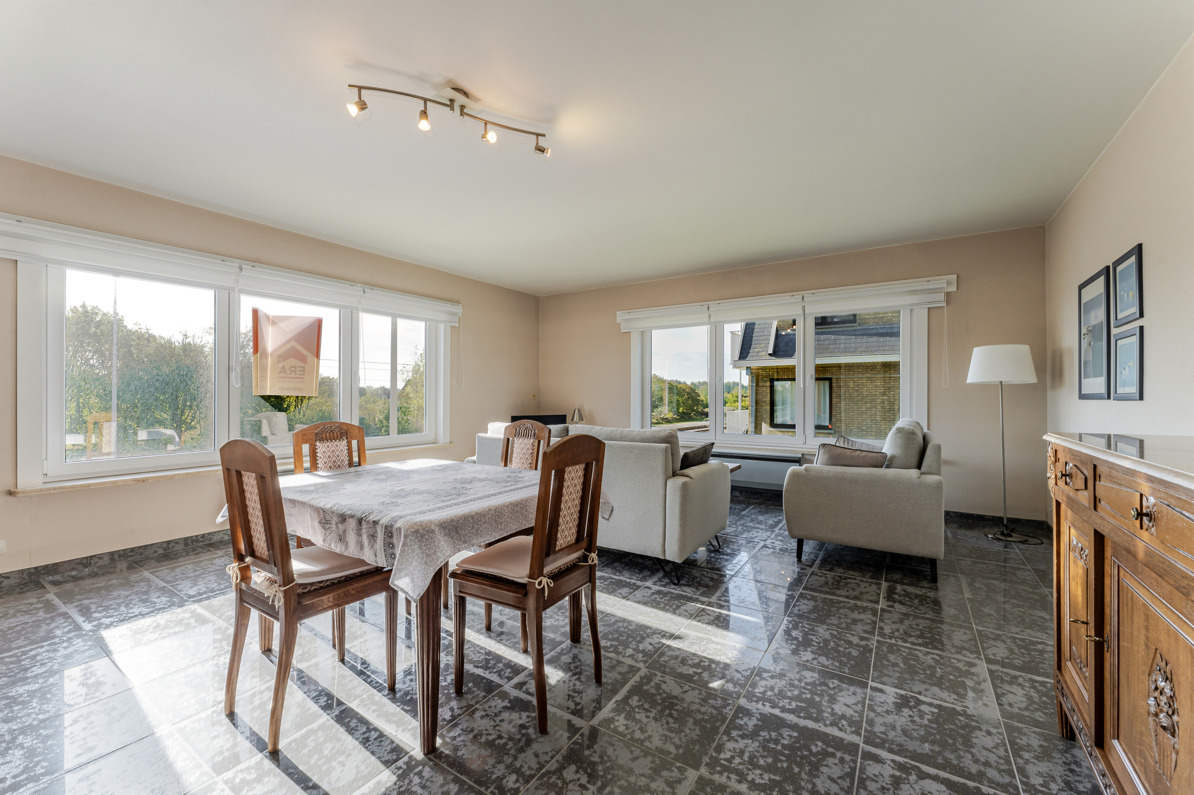 Hoekappartement met veel lichtinval te koop in Oostduinkerke - foto 1