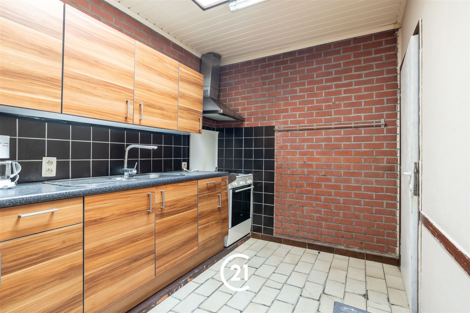 Gezinswoning met 4 slaapkamers nabij station Gent-Dampoort! - foto 5