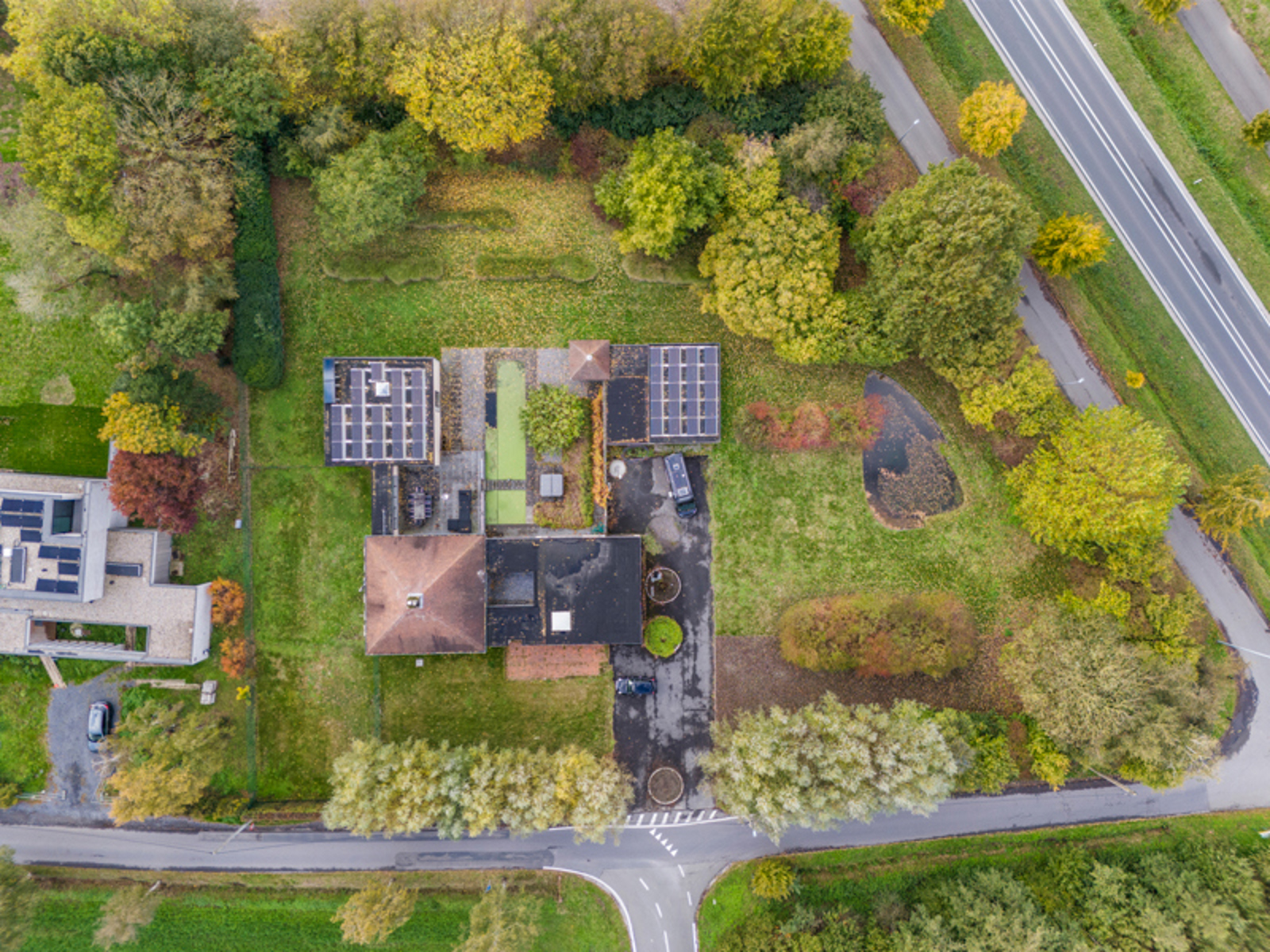 Riante villa op ca. 5000 m² - foto 2