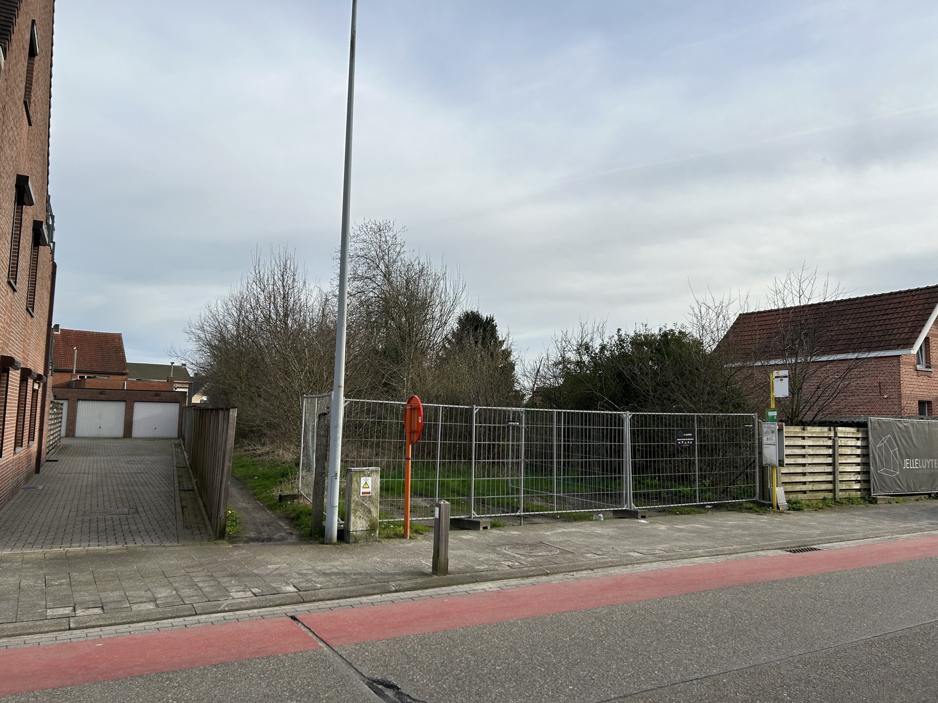 Bouwgrond voor halfopen bebouwing op 704 m² - foto 3