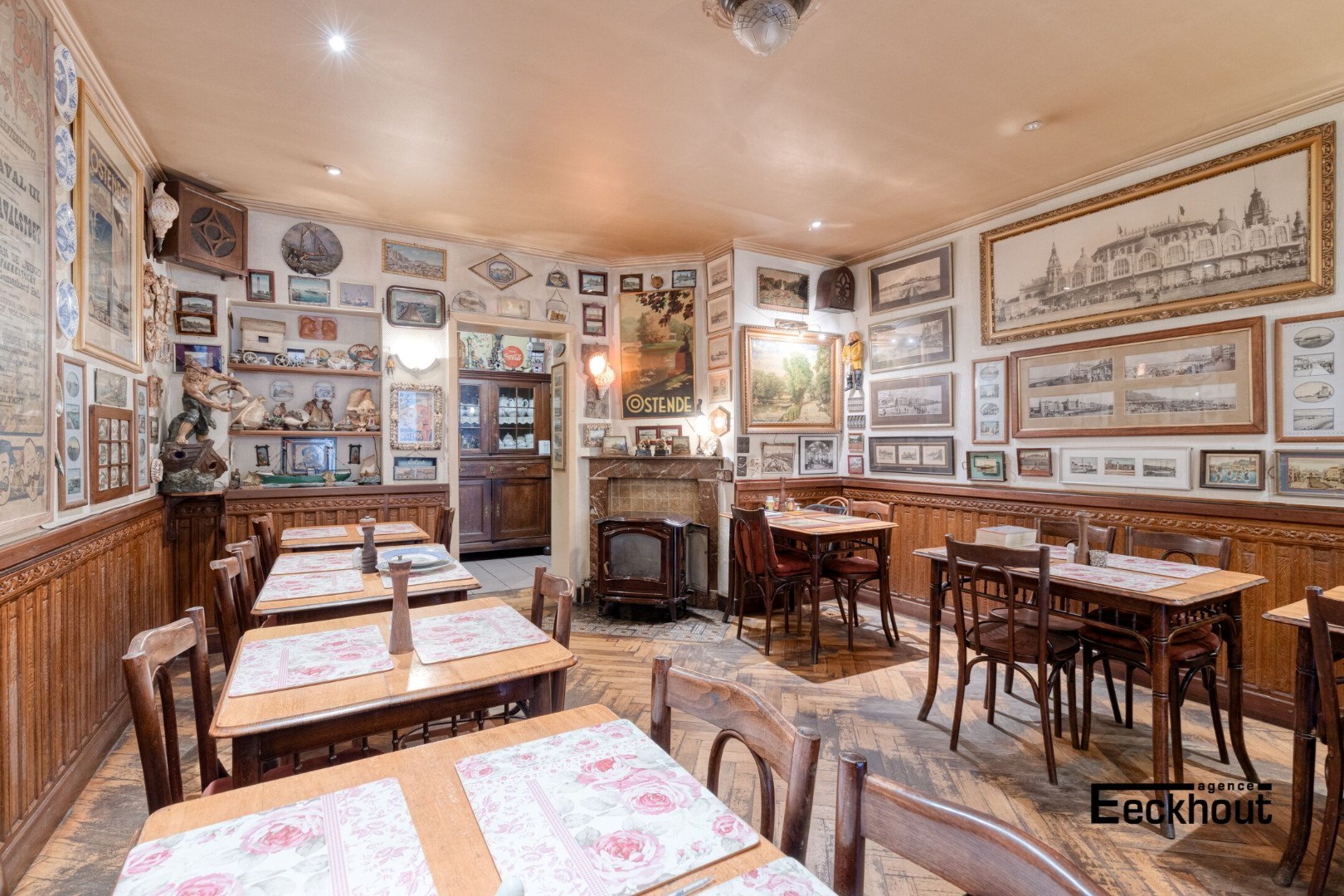 Sfeervol ingericht restaurant/praatcafé met ruime woonst - foto 4