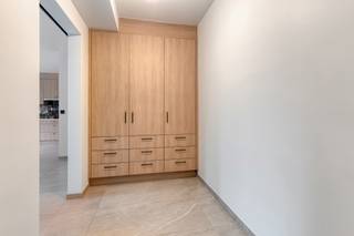 Dit appartement, ideaal voor ouderen en hulpbehoevenden, is gelegen op het gelijkvloers van de gloednieuwe Parkresidentie Dr. Boon gebouw C in...