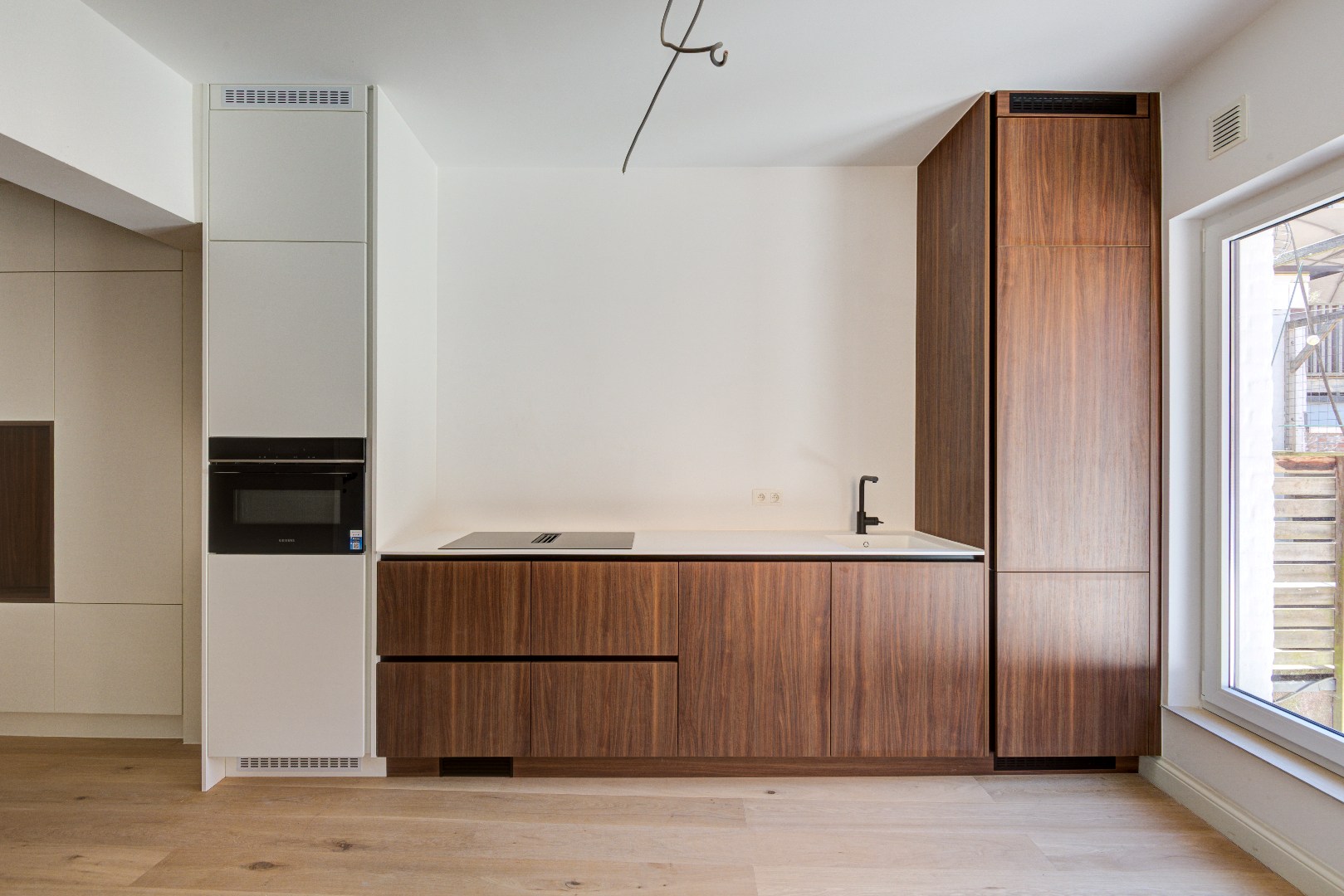Gerenoveerd appartement op 1°verdieping in centrum Lier met 2 slaapkamers op 50 meter van de Grote Markt. EPC B energie zuinig - foto 5