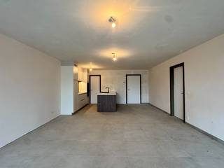 Nieuwbouwappartement met één slaapkamer, terras en ondergrondse autostaanplaats te koop in Zulte.Residentie Strohalm is een prestigieus...