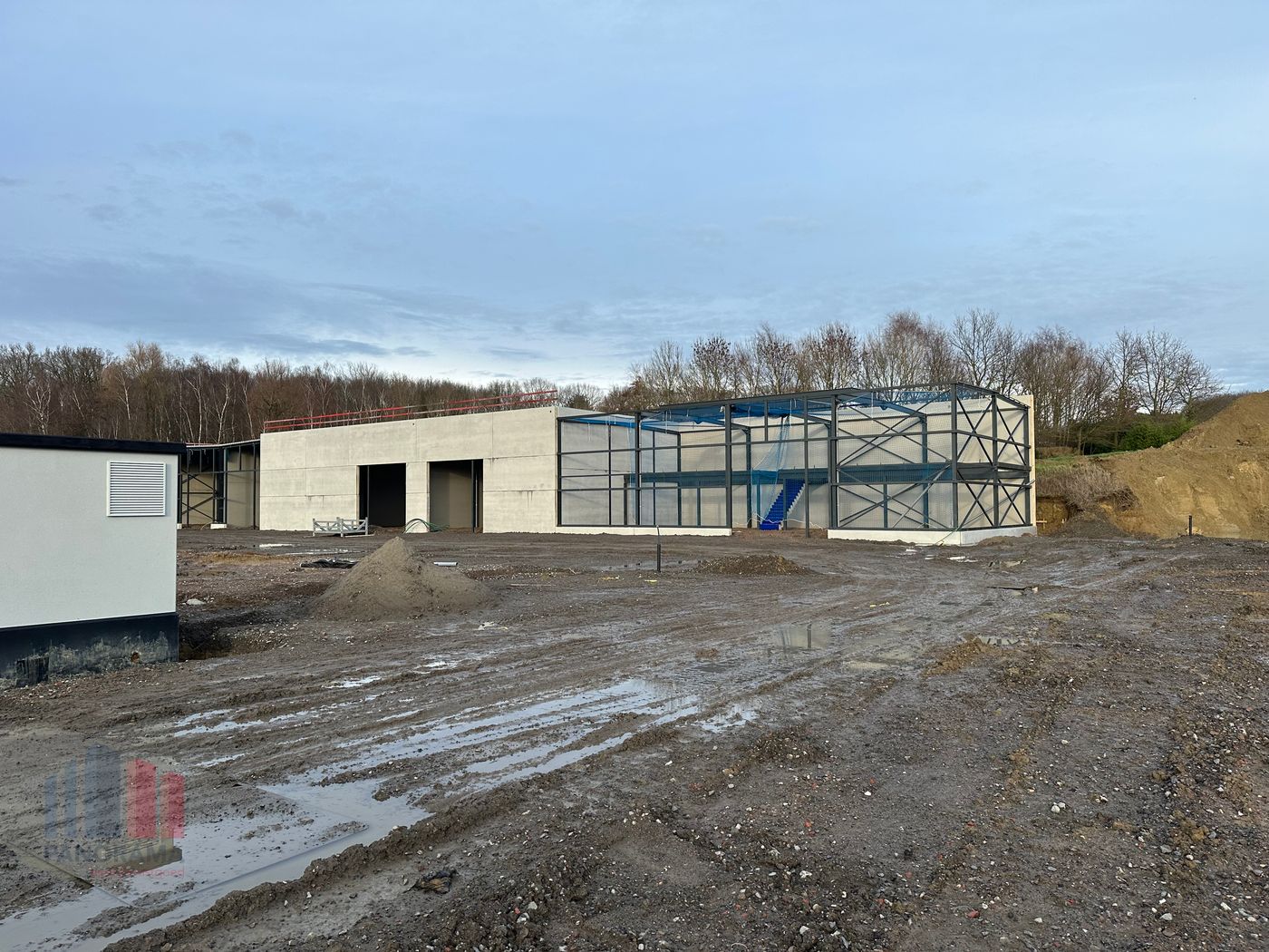Nieuwbouw KMO-unit van 249 m² te koop – Strategisch gelegen nabij E17 in Anzegem - photo 5