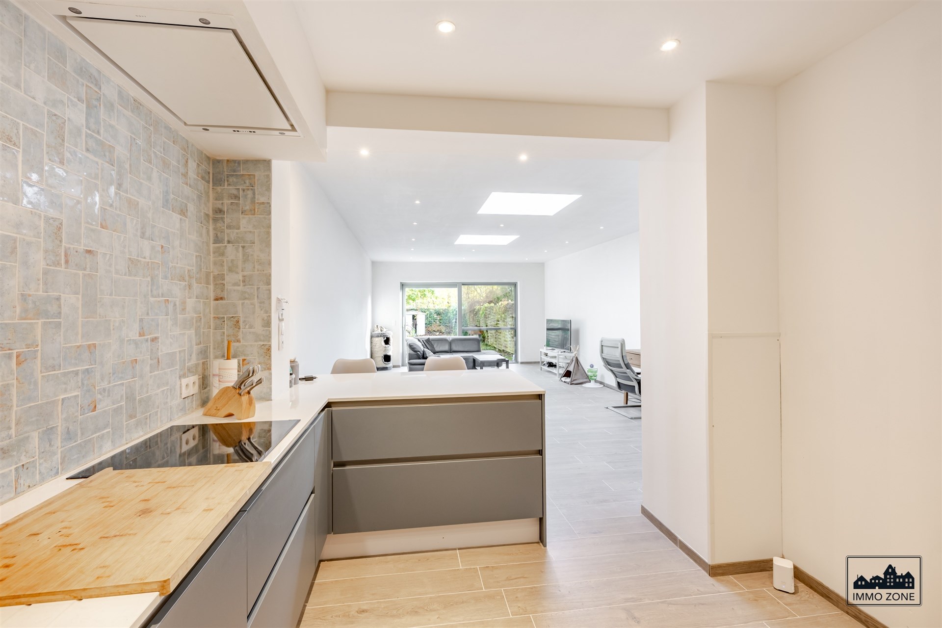 Instapklare, aangename rijwoning op centrale locatie! - foto 5