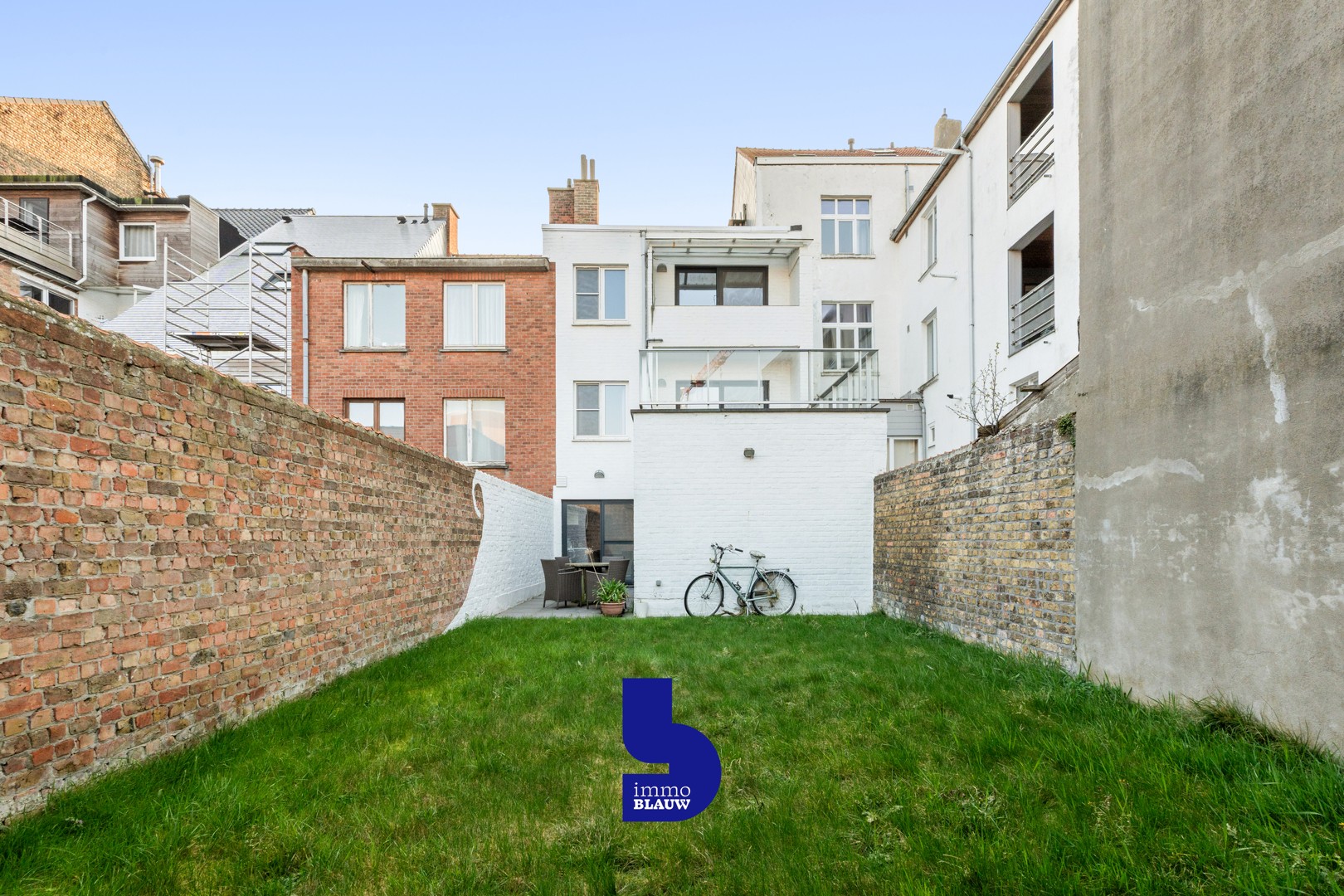 Instapklaar appartement met tuin! - foto 1