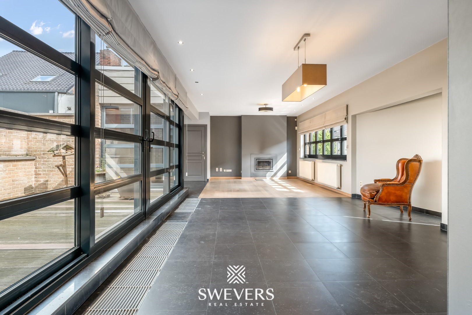 Prachtige woonst met 4 slaapkamers en grote handelsruimte - foto 4