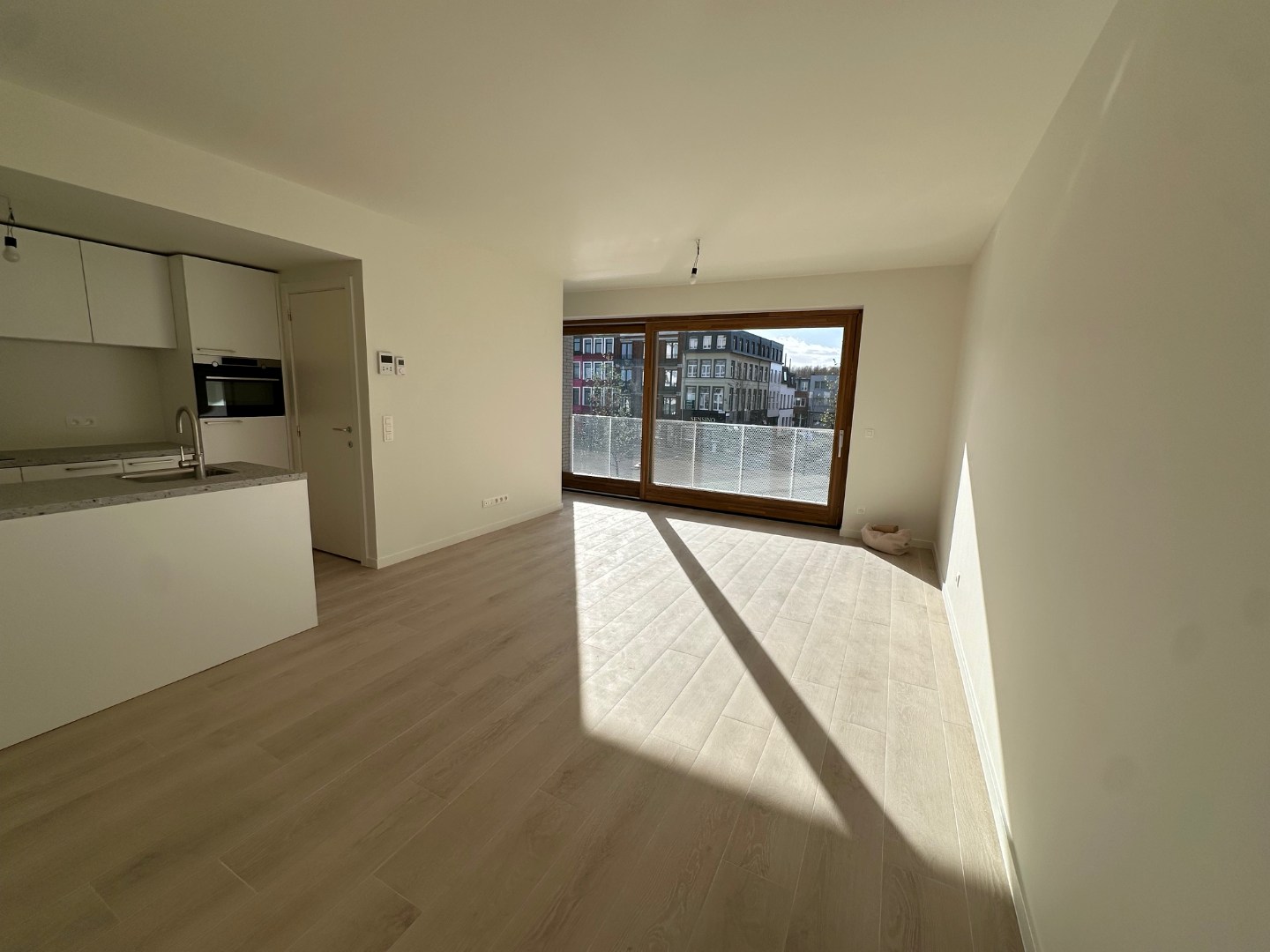 Appartement à louer à Anvers avec 2 chambres - photo 4