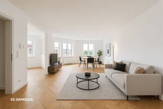 Interesting yield property consisting of 2 apartments, a commercial ground floor and a garage/warehouse, conveniently located in the center of...