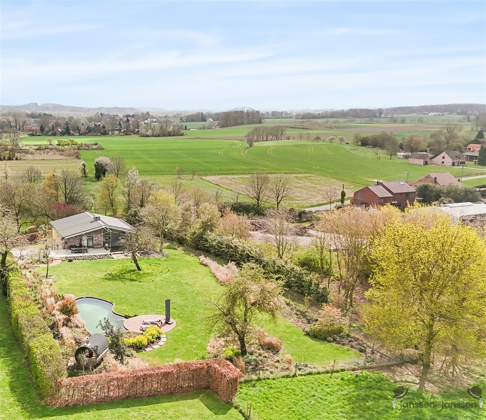 Unieke landelijk-moderne villa met adembenemend uitzicht aan Troostembergbos - foto 5