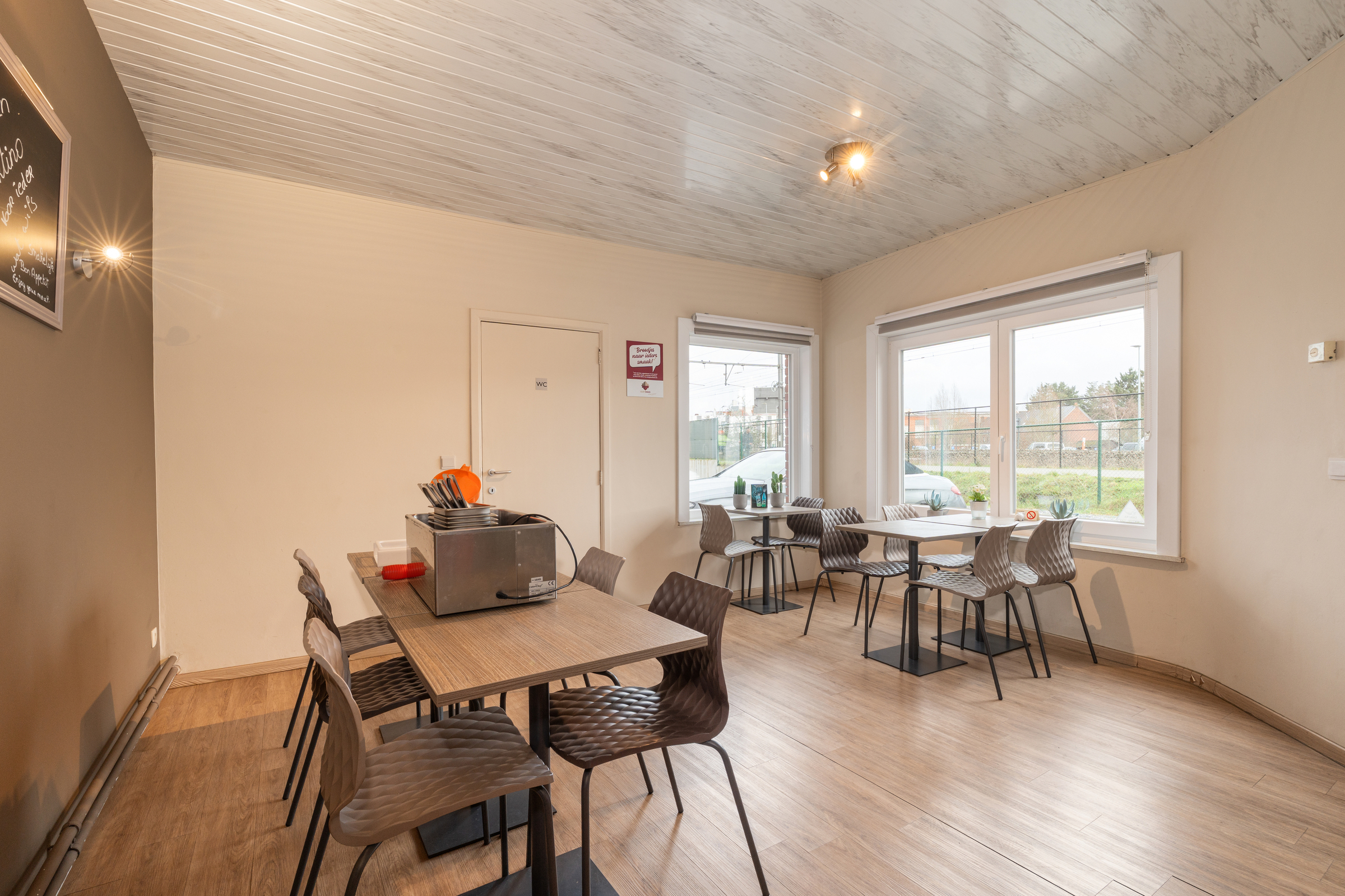 Handelspand met appartement en garage - foto 4