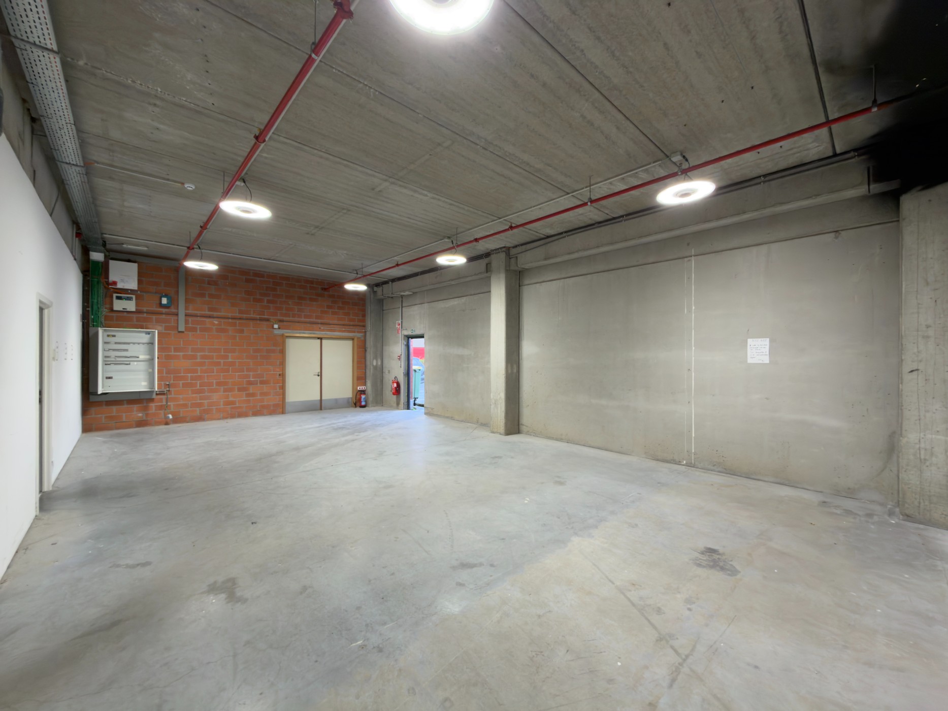 Handelspand 850m² langs de Kortrijksesteenweg in Sint-Denijs-Westrem - foto 3
