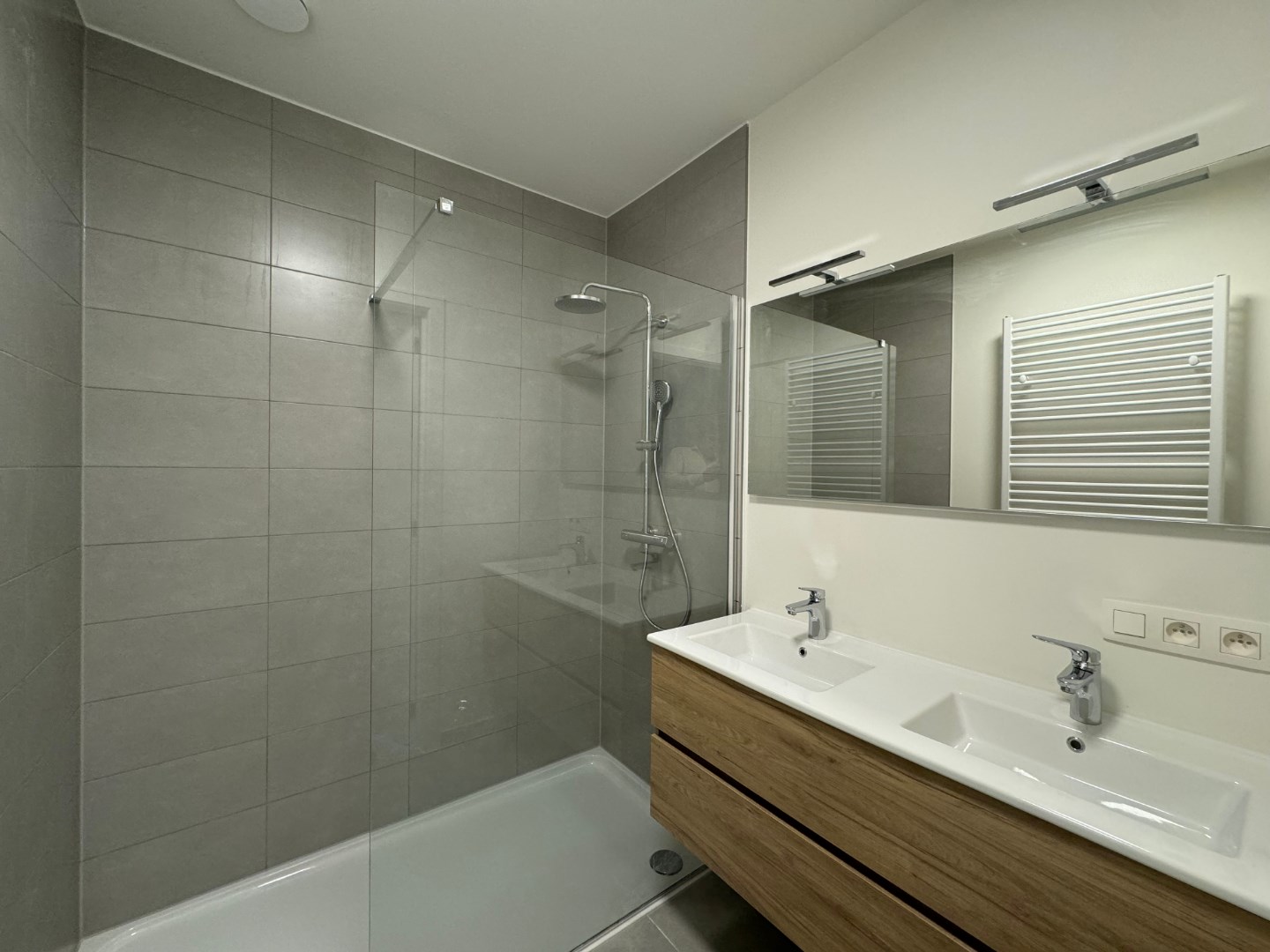 Energiezuinig nieuwbouwappartement op wandelafstand van centrum Veurne - foto 5