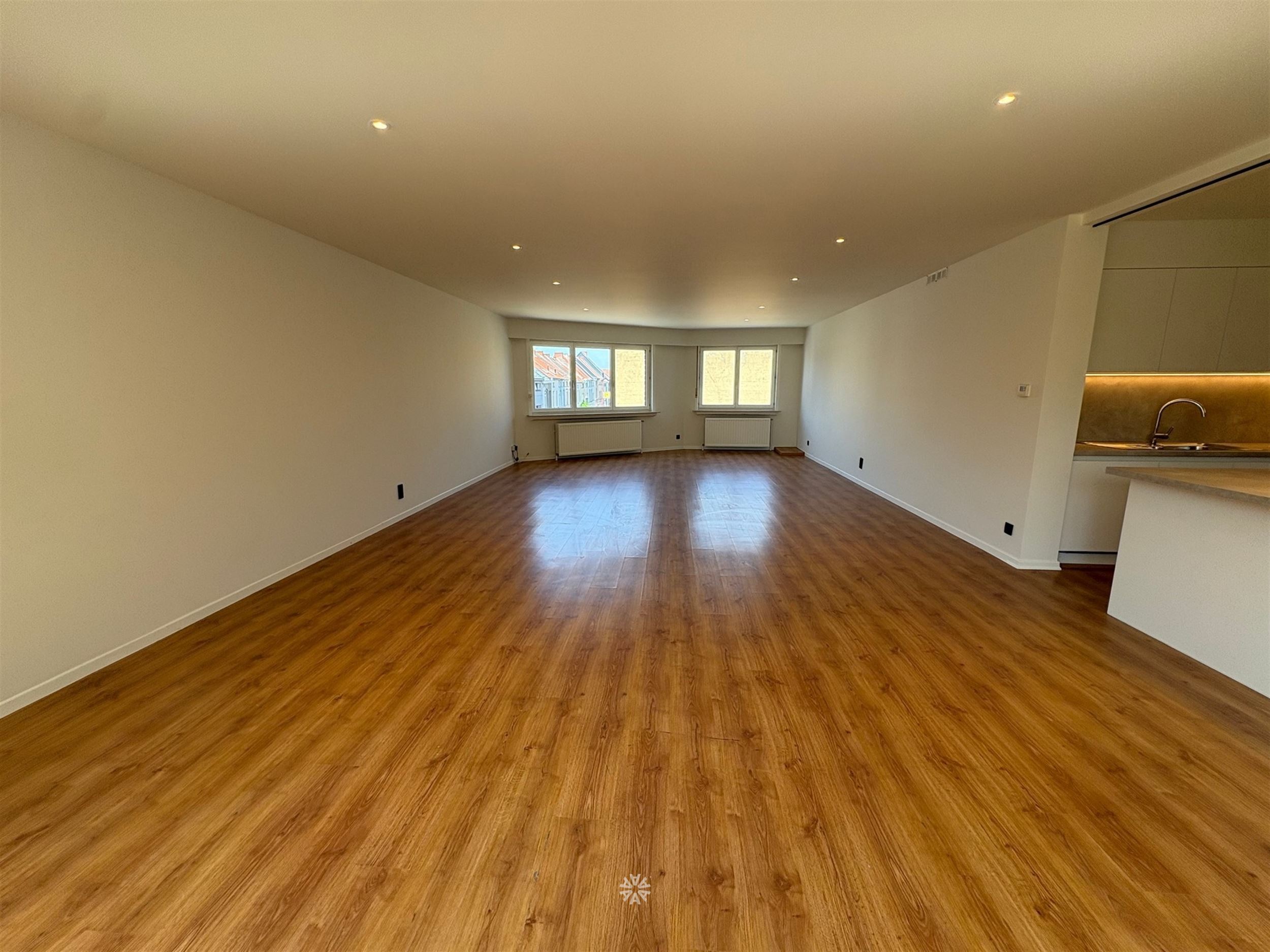 Ruim duplex appartement met groot terras - foto 2