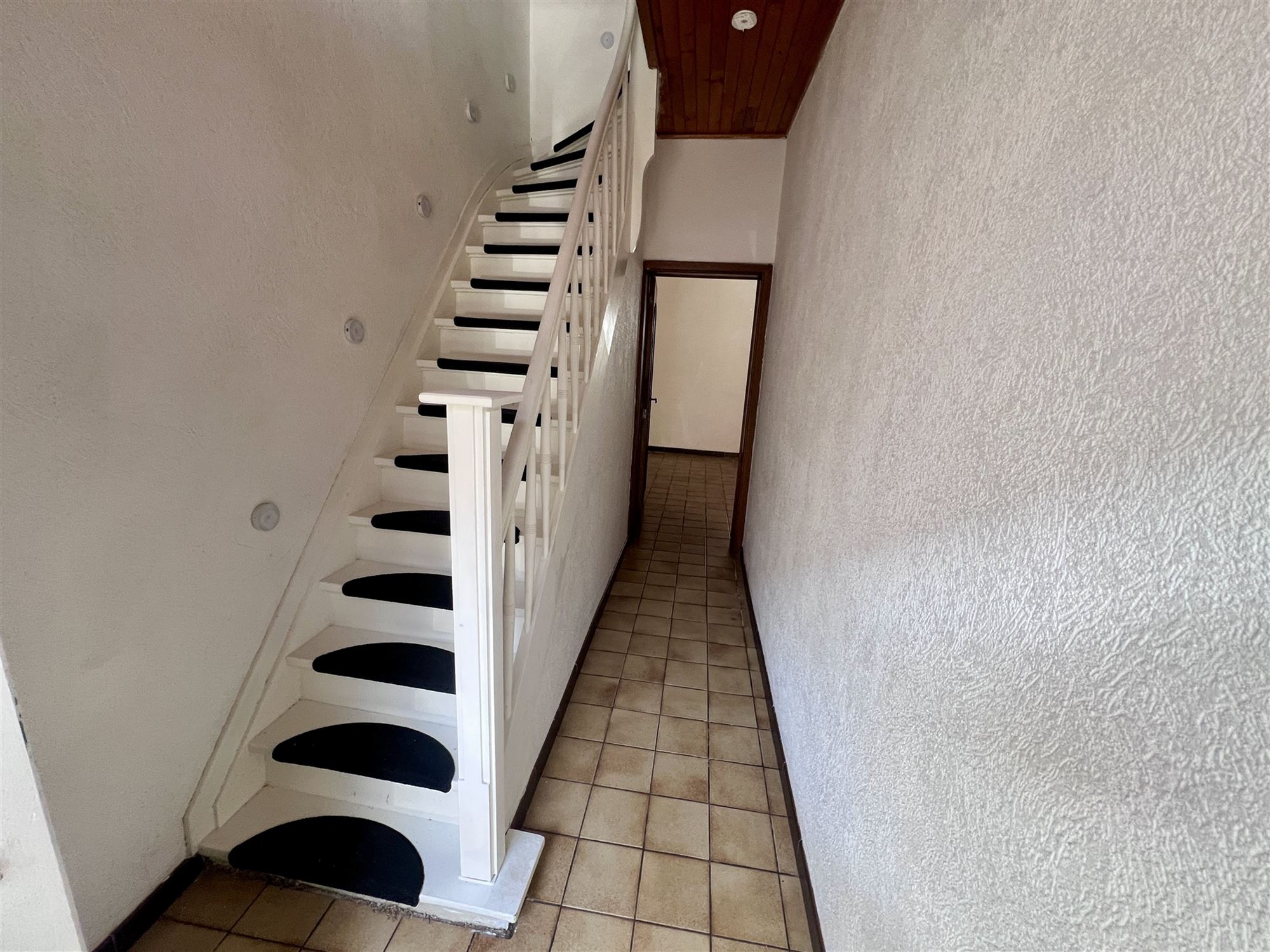 Maison - photo 4