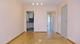 GENT -Sint-Lievenspoortstraat 169: Op zoek naar een gezellig appartement met garagebox nabij het centrum te huur in Gent? Dan is dit pand...